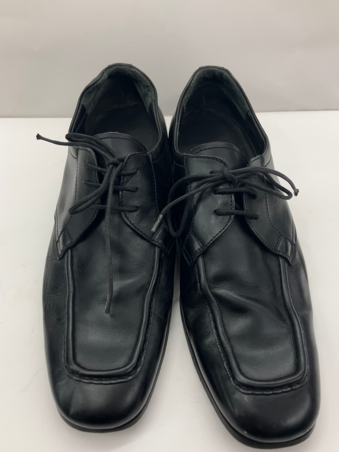 토즈 플랫 스퀘어 로퍼  상품이미지1