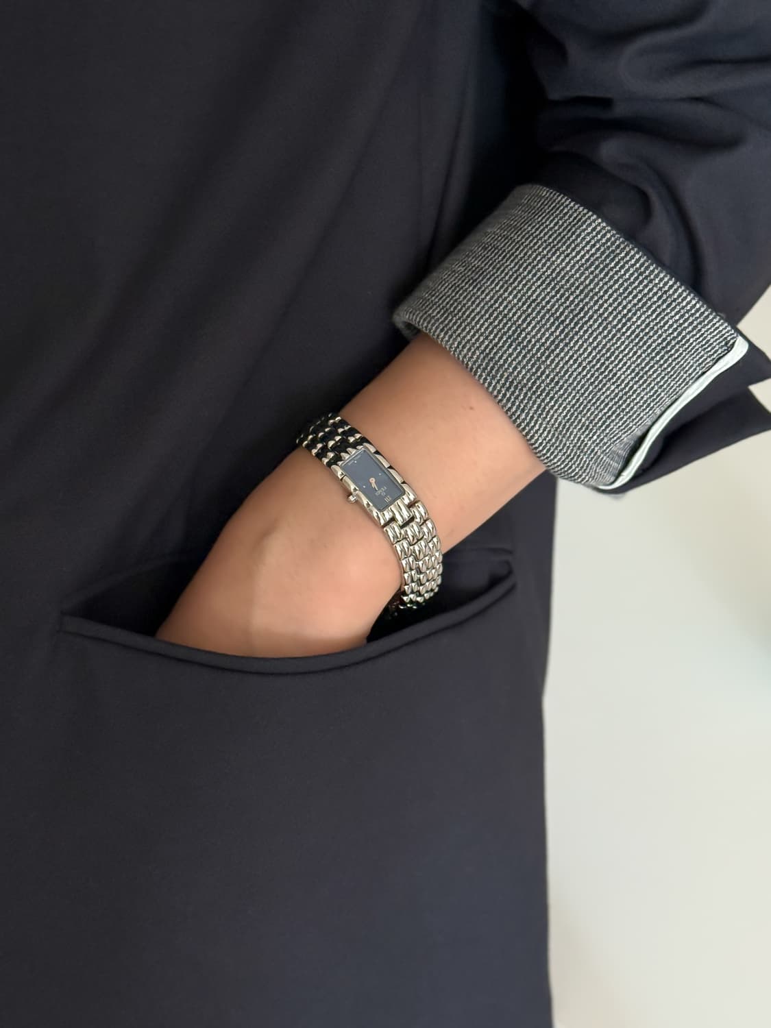 펜디 스퀘어 브레이슬릿 시계 상품이미지5