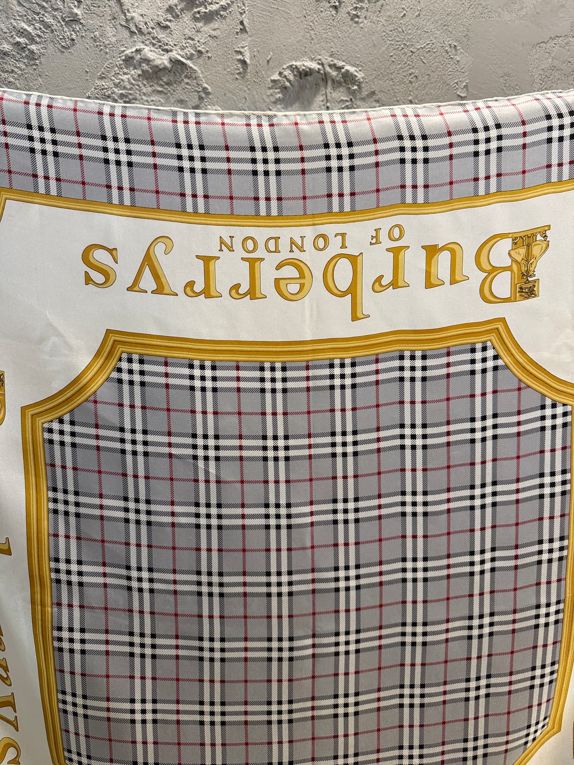 버버리 Burberrys 오브 런던 클래식 노바 체크 실크 스카프 90 상품이미지4