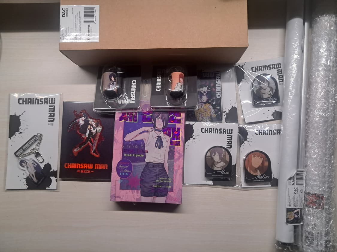 체인소맨 팝업 굿즈 판매 상품이미지1