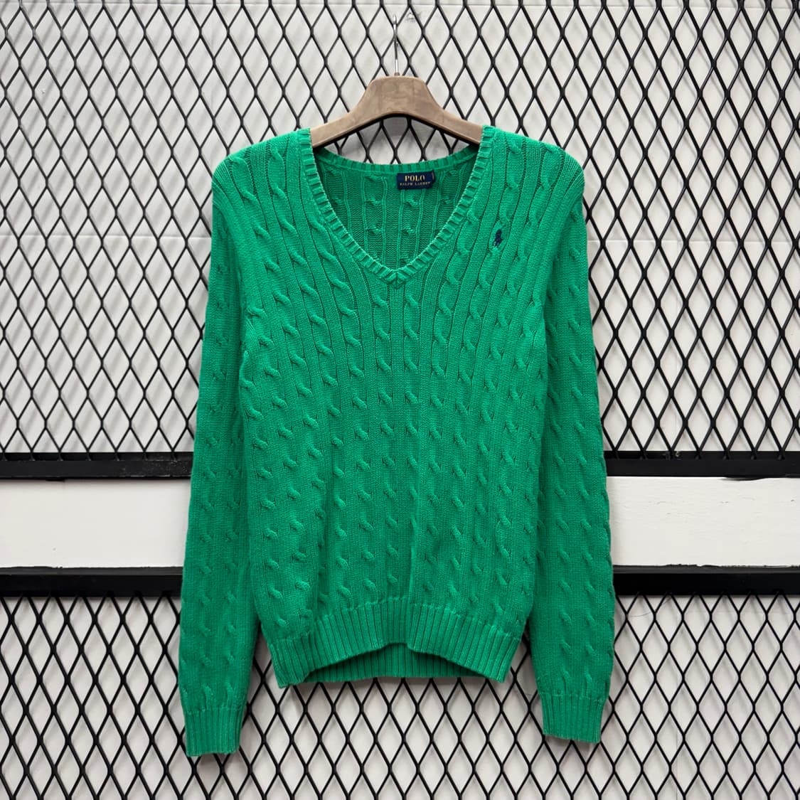 폴로 랄프로렌 케이블 니트 네이비 포니 포인트 그린 상품이미지1