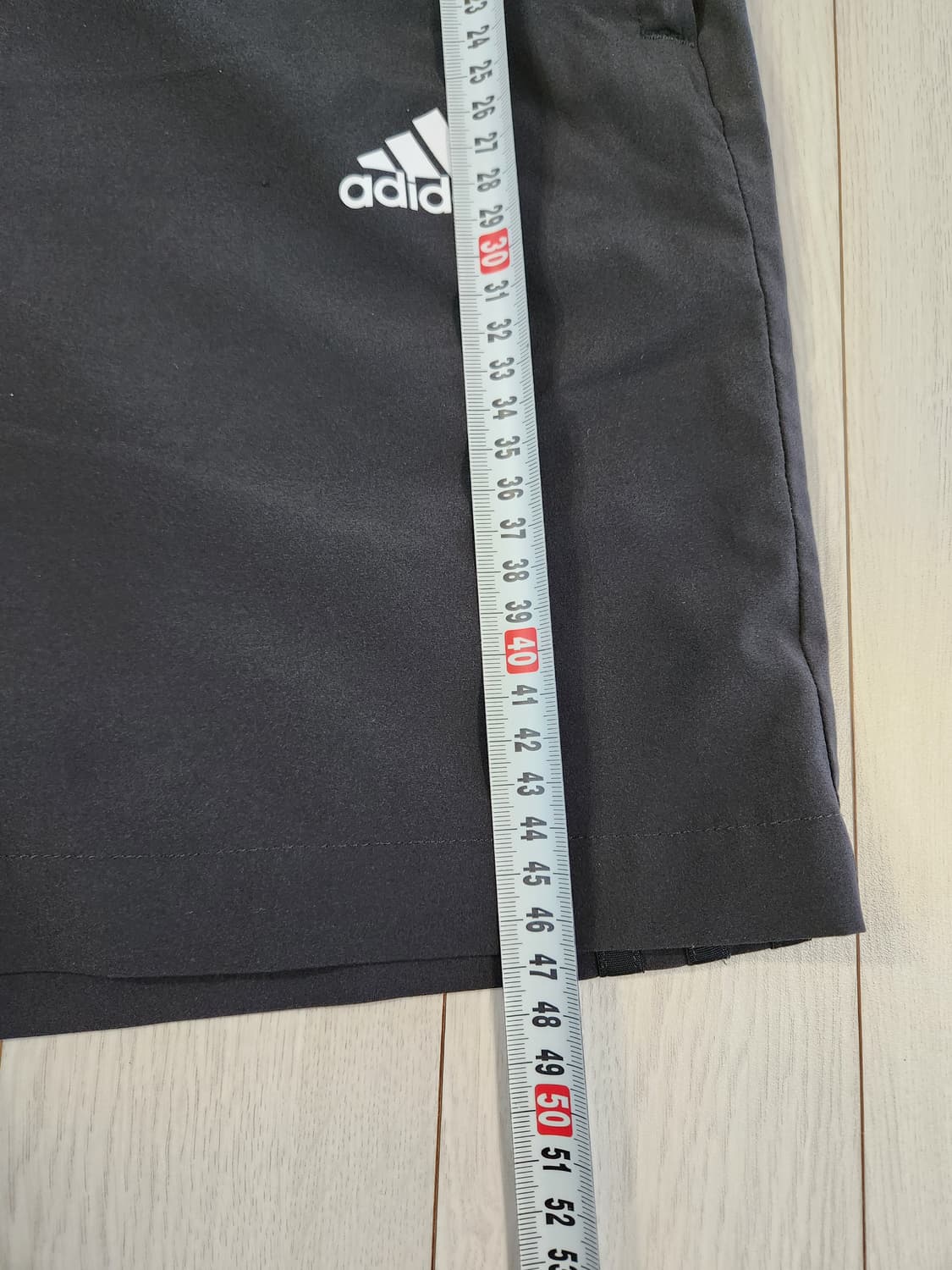 새상품급)아디다스 퓨쳐아이콘 쇼트 라이브러리 GP0942 사이즈s

스포 상품이미지9