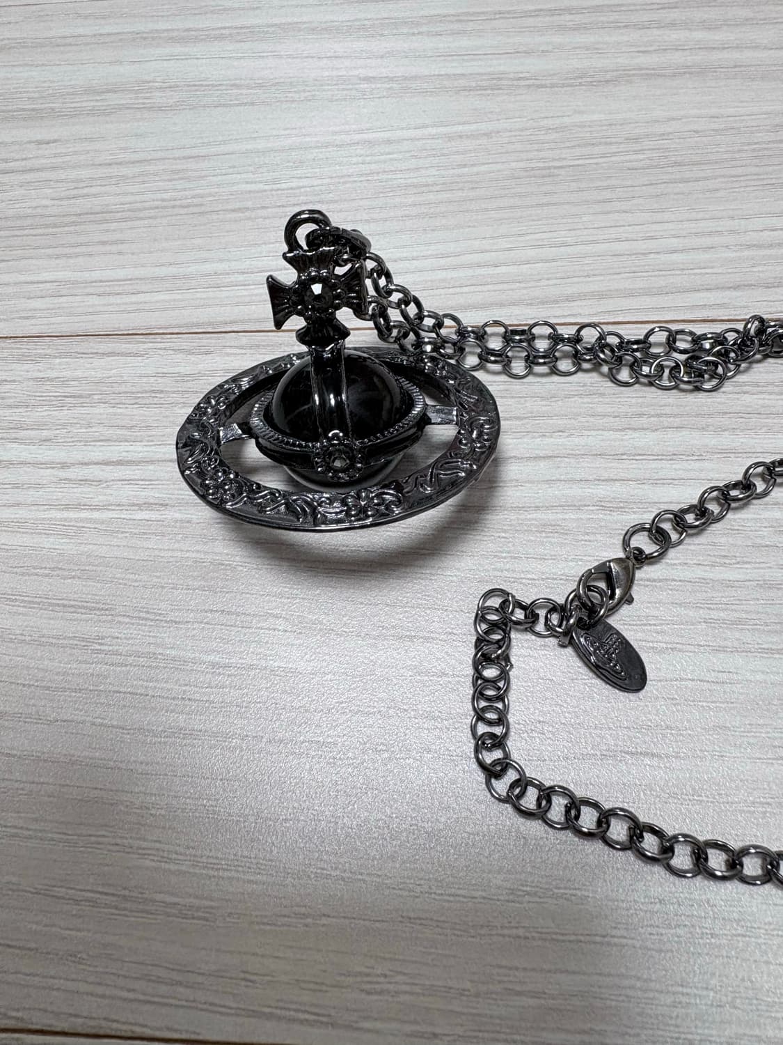 비비안웨스트우드 아카이브 엔틱 황동 블랙 원석 orb 팬던트 목걸이 상품이미지3