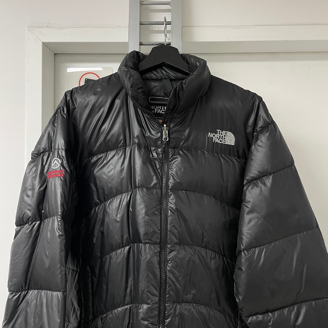 노스페이스 써밋 블랙 패딩 95 상품이미지2