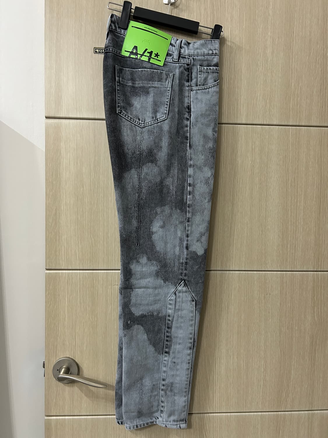 어콜드월 페이드 워시 데님 팬츠 상품이미지4