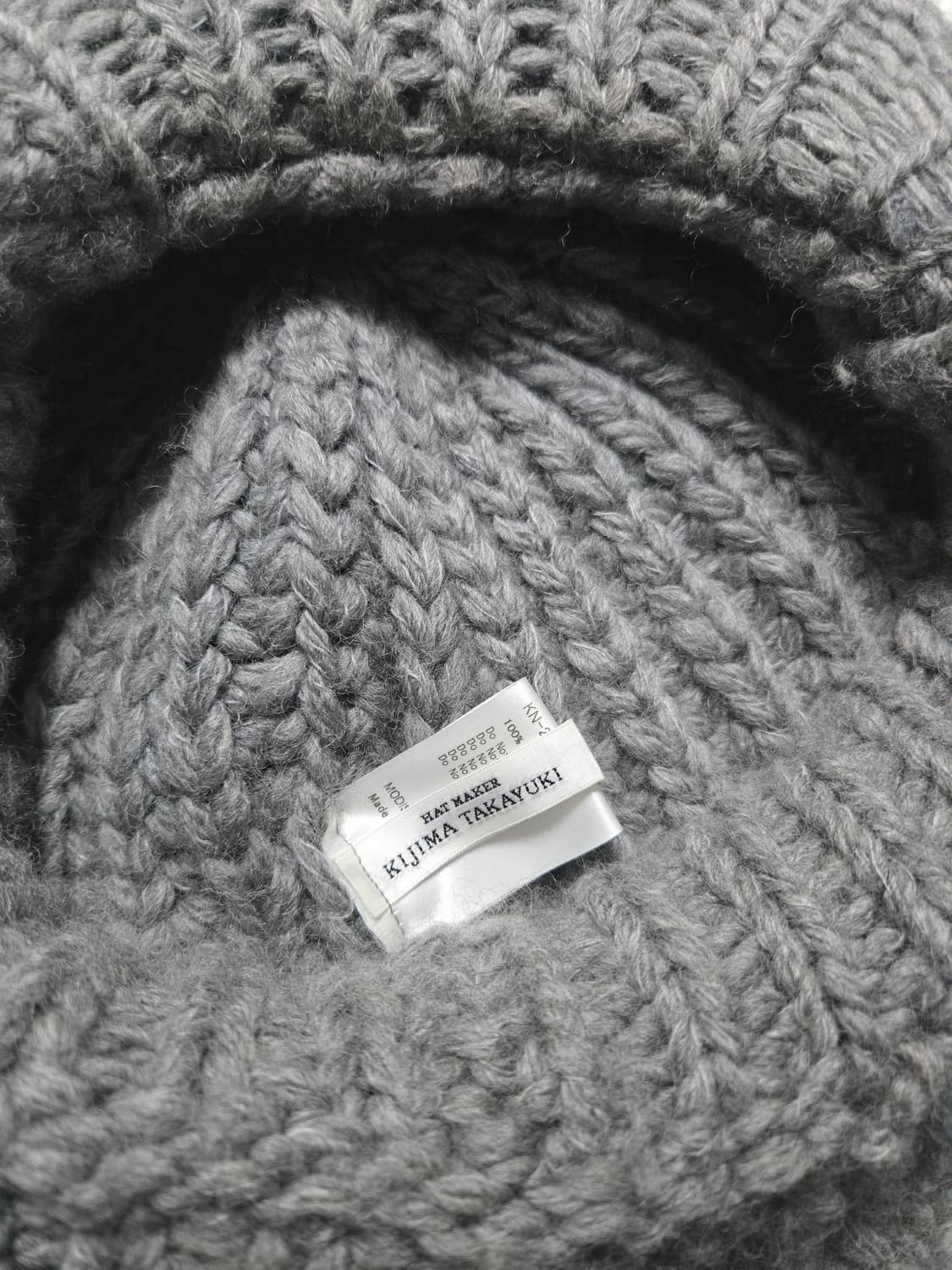 키지마 타카유키 이어플랩 니트 울비니 판매합니다 상품이미지2