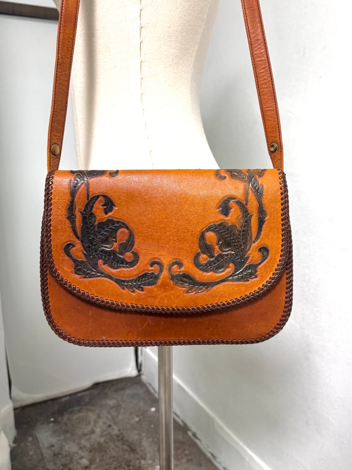 leather shoulder bag 상품이미지1