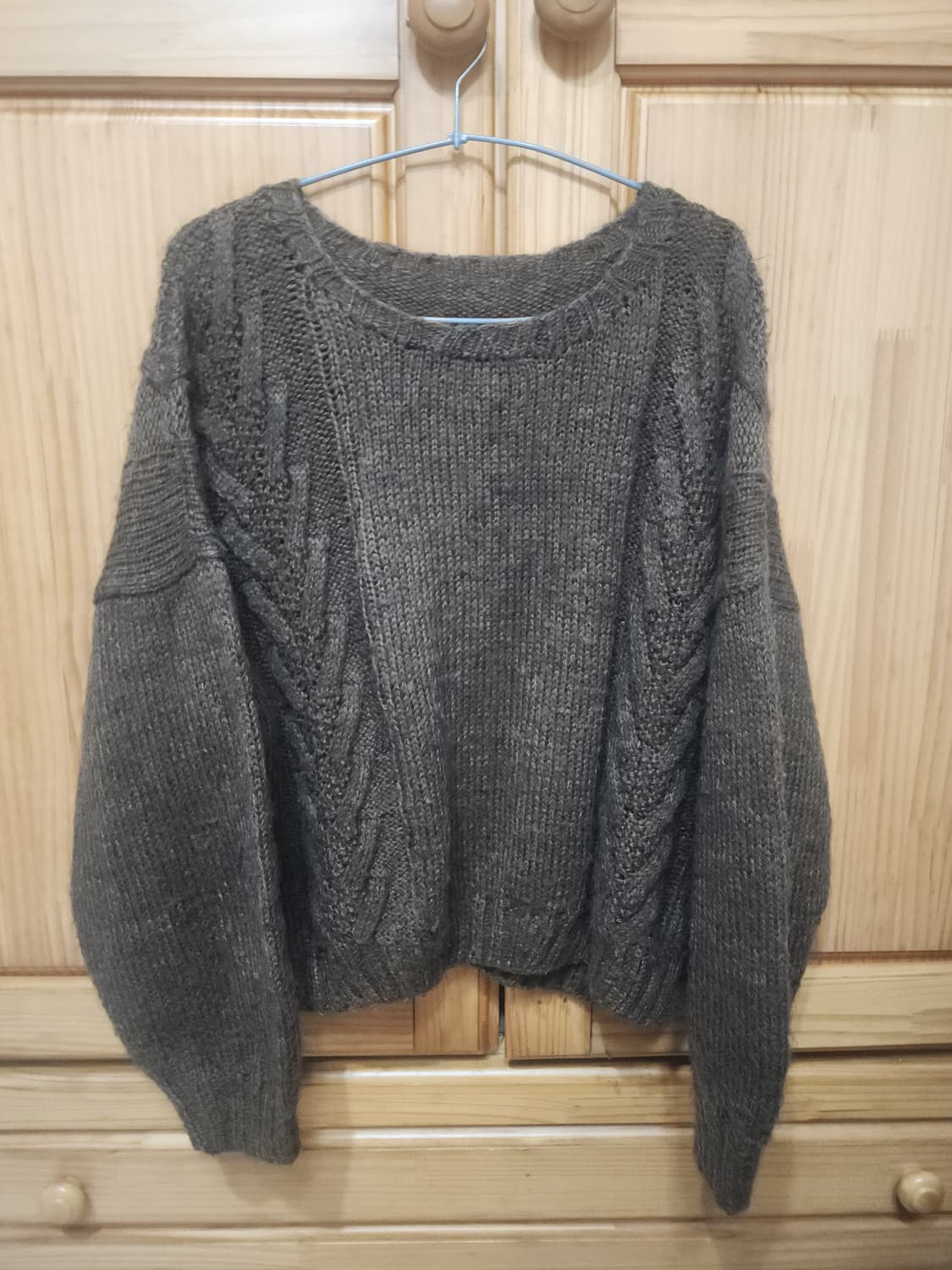 브라운 모리걸 하구미룩 케이블 니트 상품이미지1