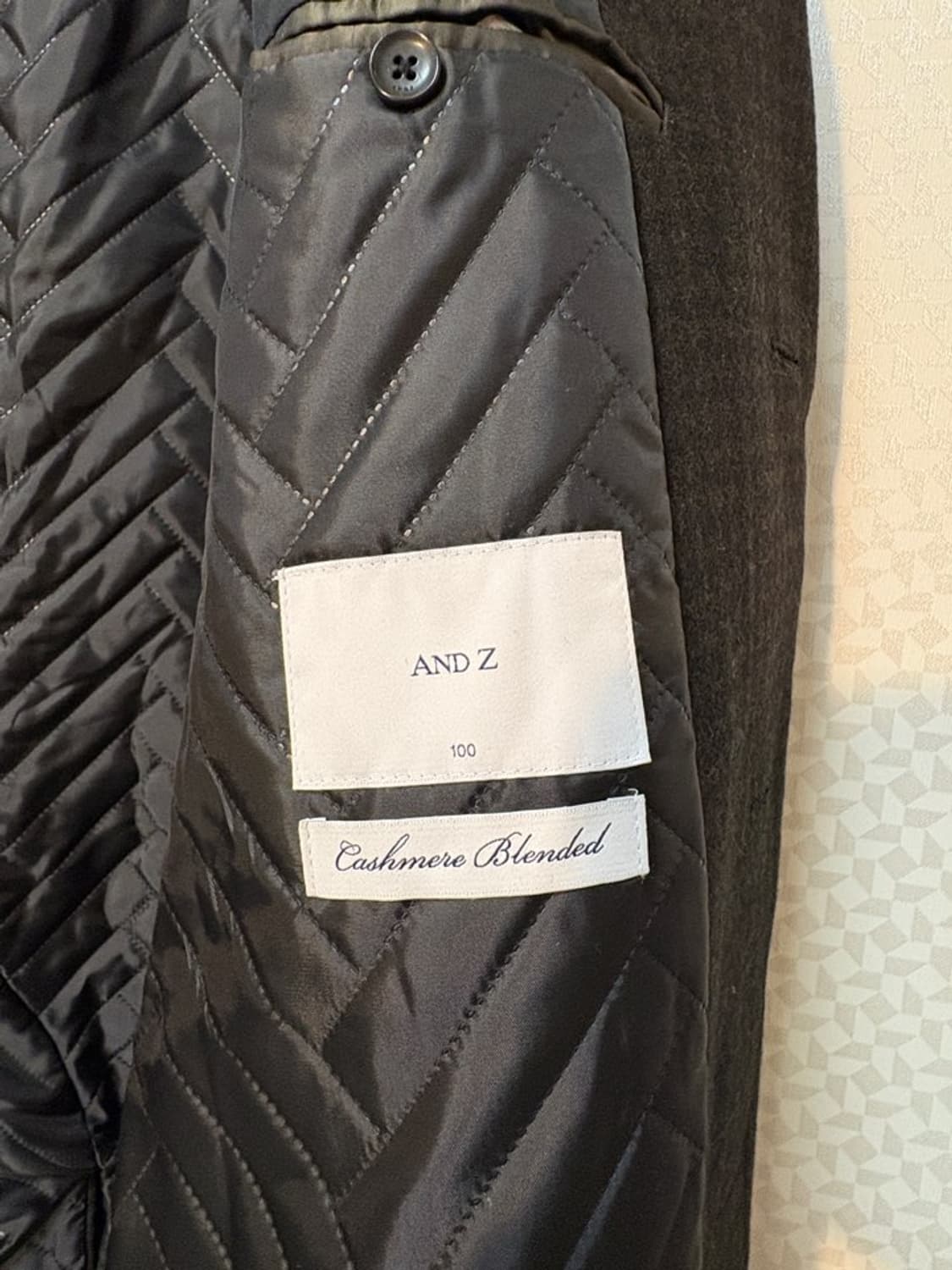 (새제품) 앤드지(ANDZ) 이태리 캐시미어 블렌드 듀퐁 패딩 싱글 코트 상품이미지6