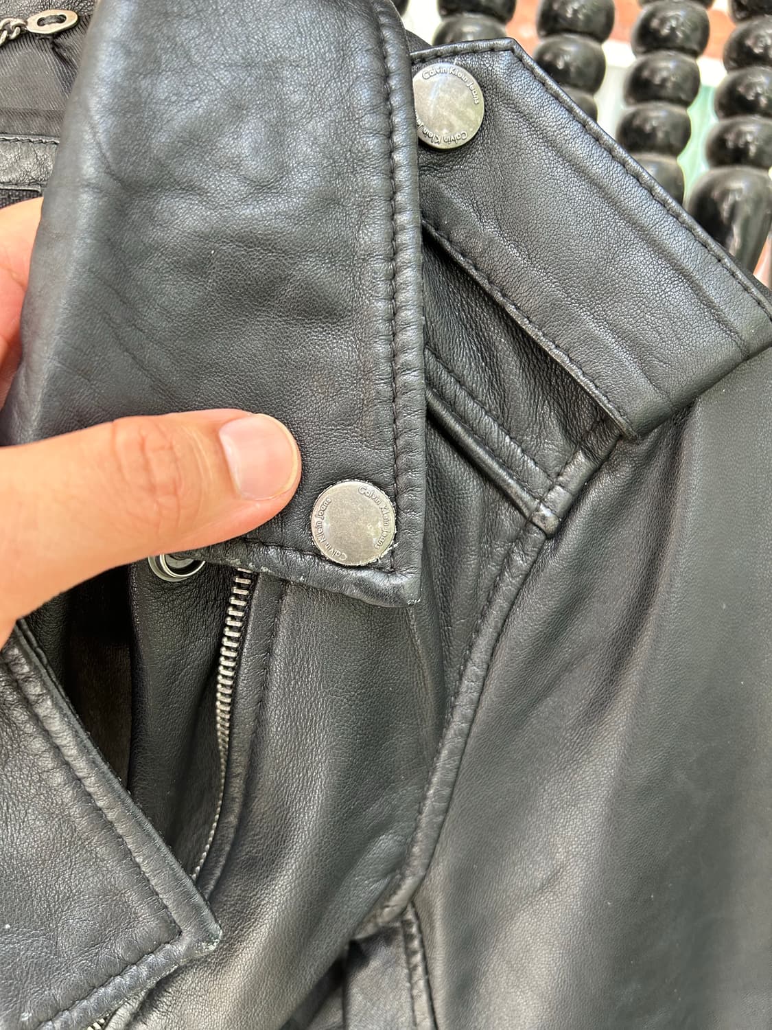 캘빈클라인   블랙컬러  램스킨  빈티지  라이더  자 상품이미지5