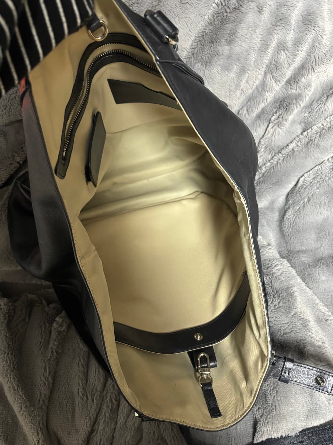 마뗑킴 소가죽 시티백  상품이미지5