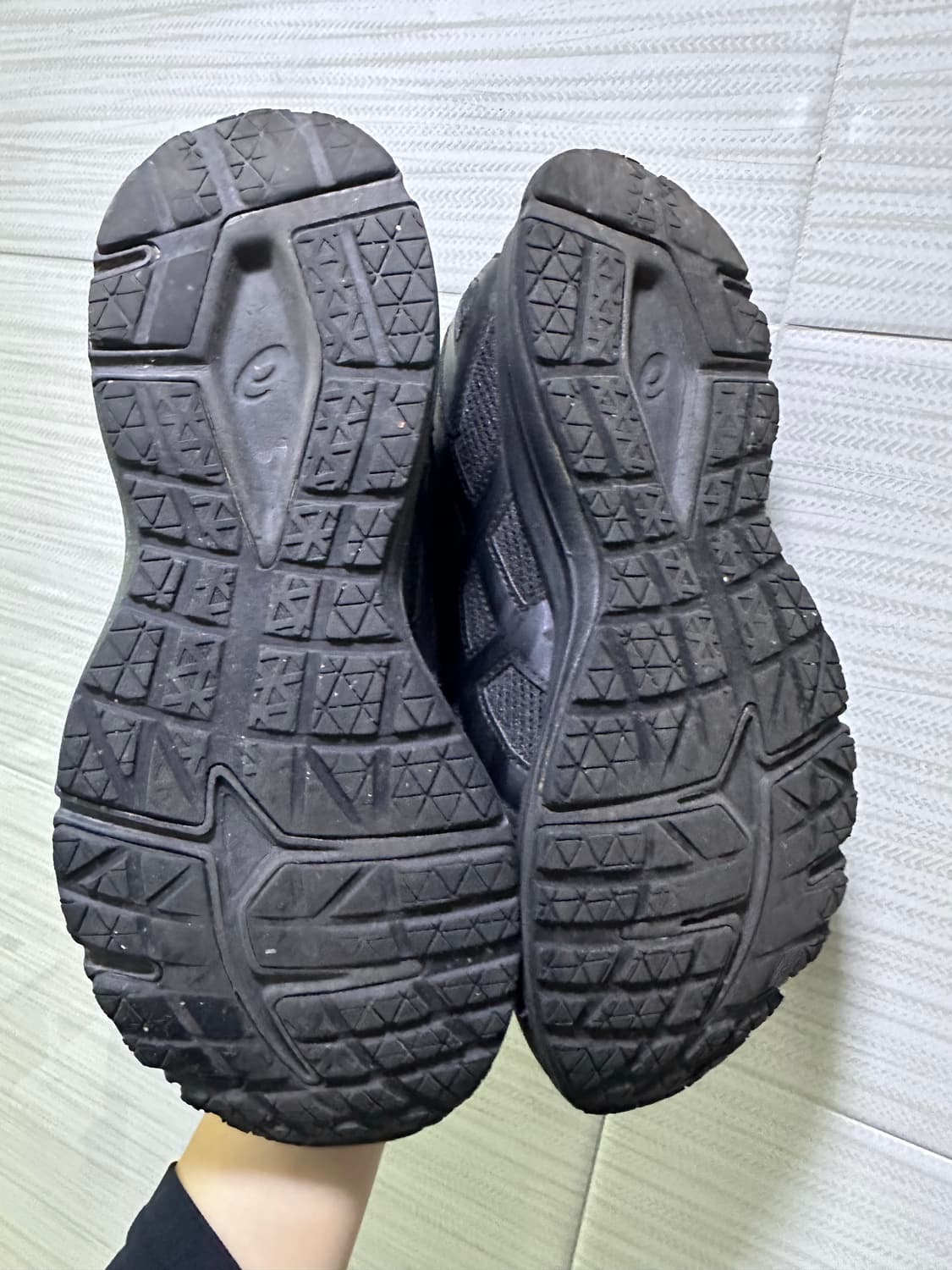 아식스 상품이미지4