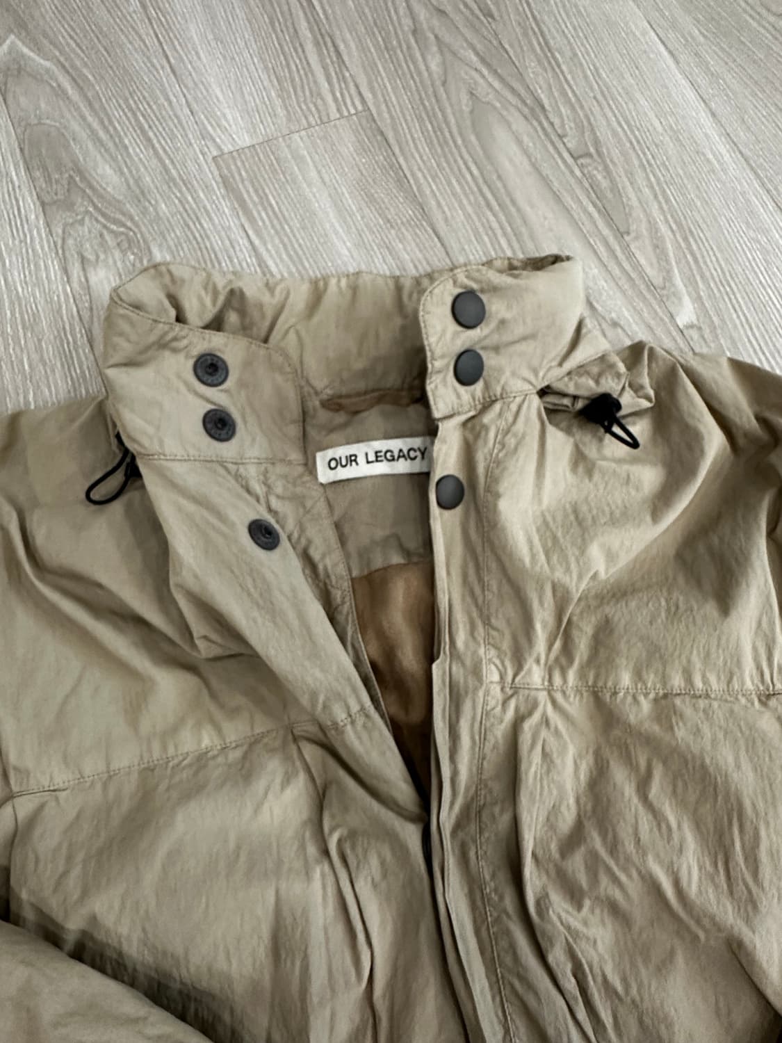 아워레가시 엑스해일 푸파 파라슈트 포플린 메탈릭 샌드 48 상품이미지2