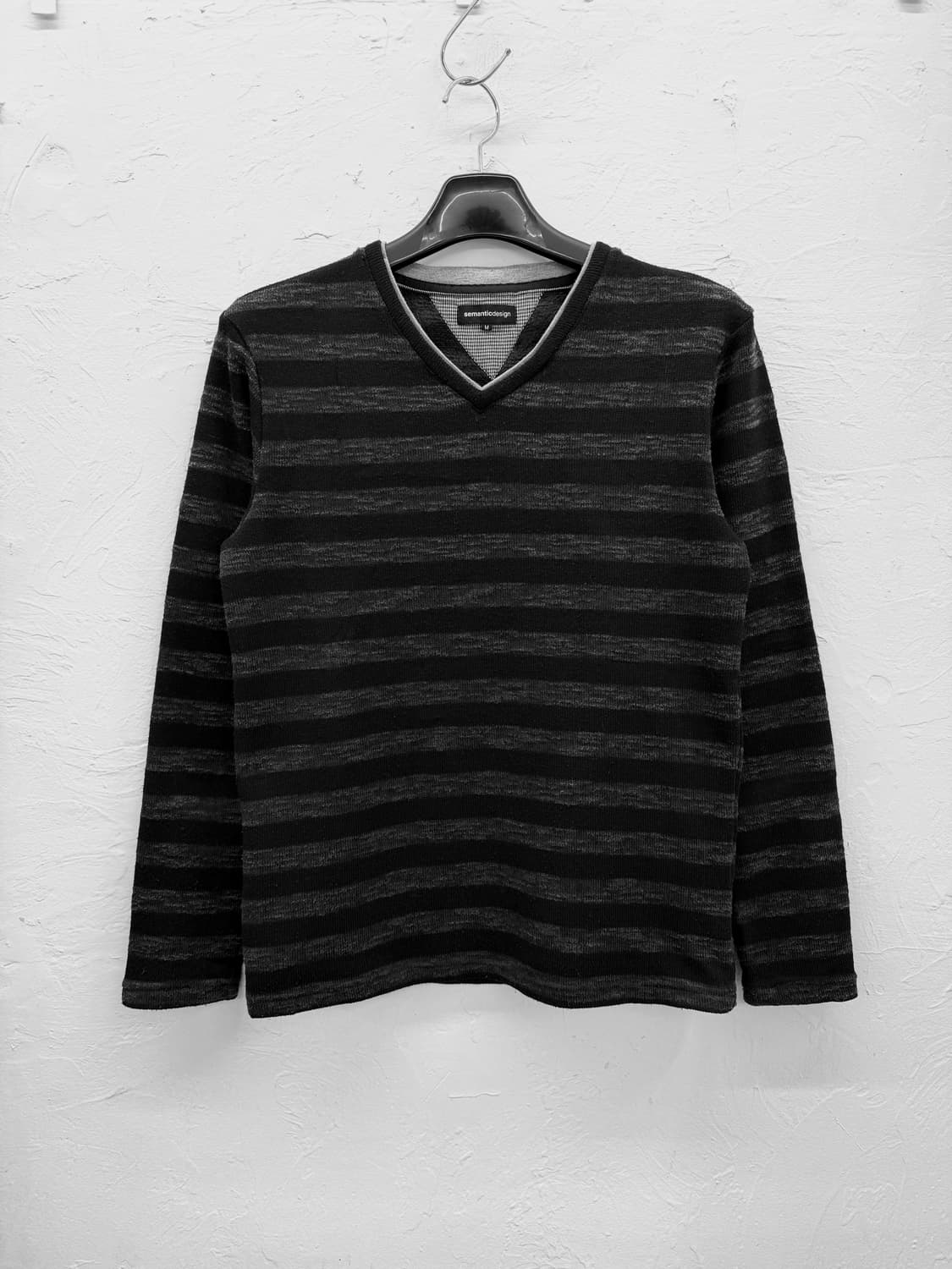 semantic design 스트라이프 니트 상품이미지1