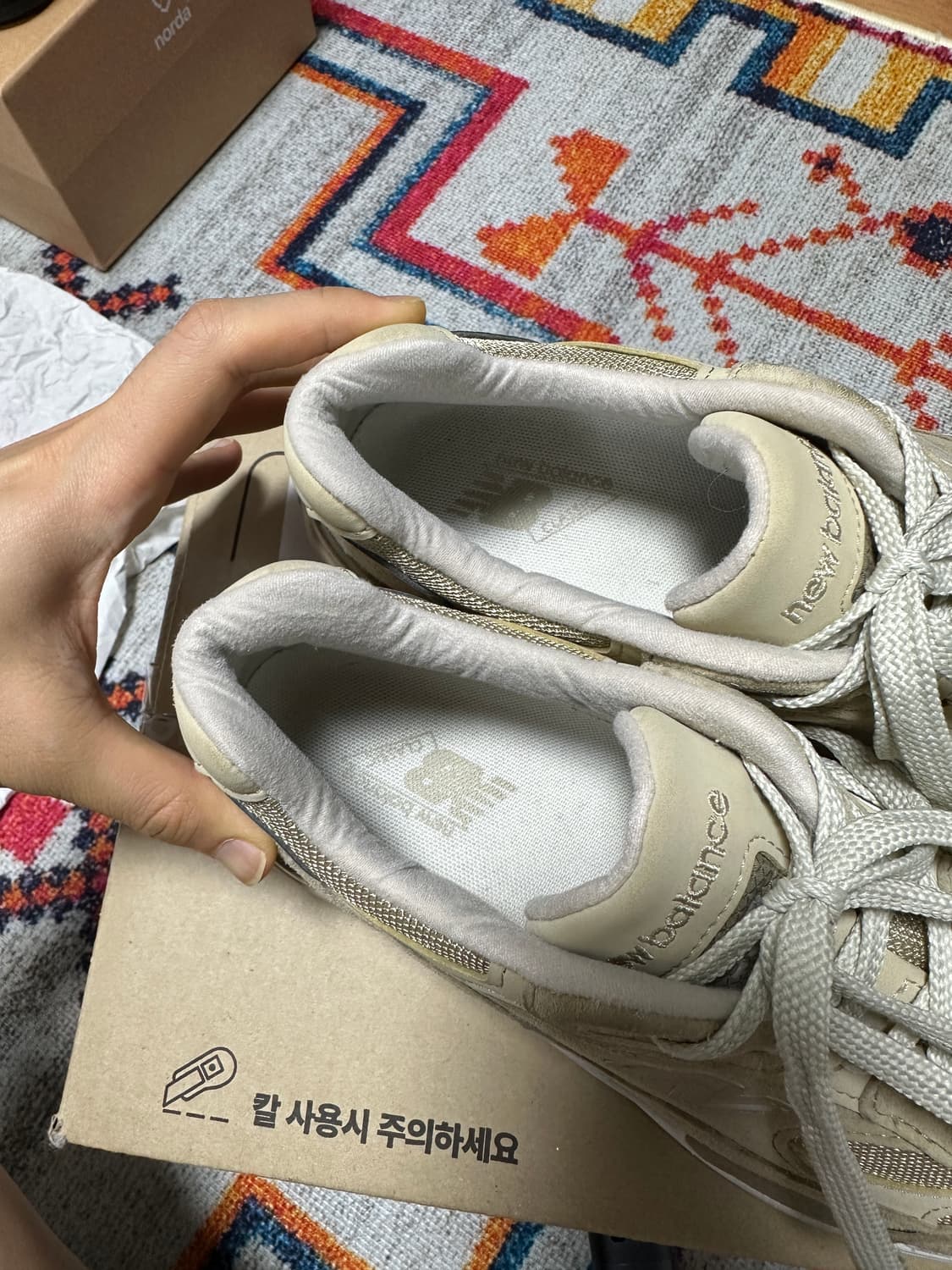 (260) 뉴발란스 992 탄 8D 상품이미지5