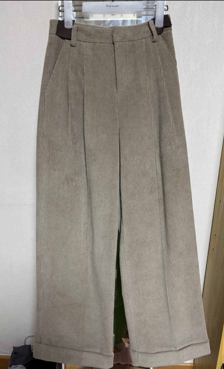 아비에무아 강민경 코듀로이 와이드 팬츠 (새상품) 상품이미지3