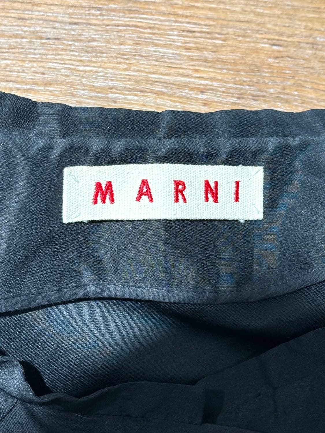 마르니 블랙 린넨 혼방 노카라 롱 자켓 상품이미지7