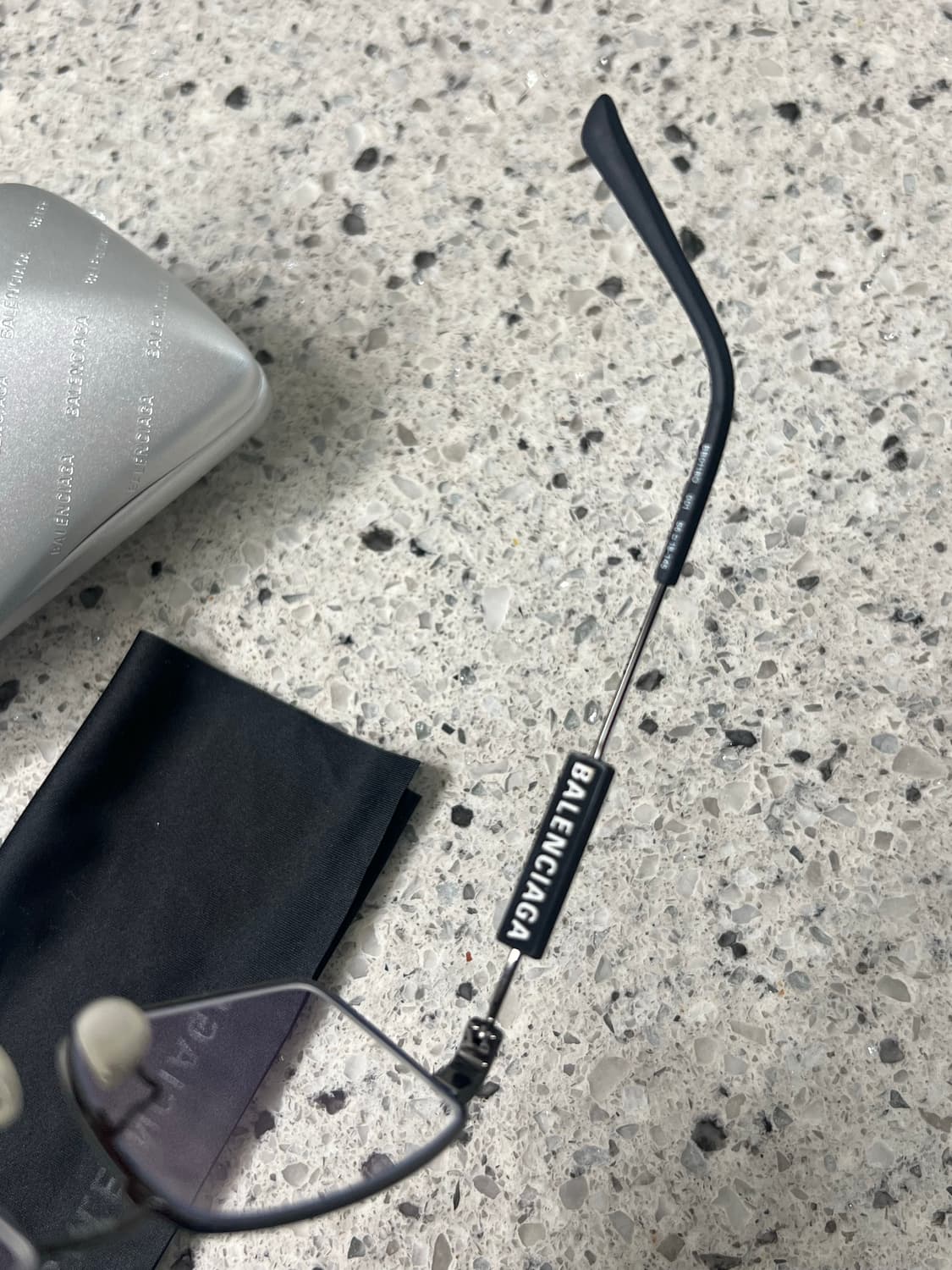 발렌시아가 안경 검정 (블루라이트+초발수 안경알 포함) 상품이미지6