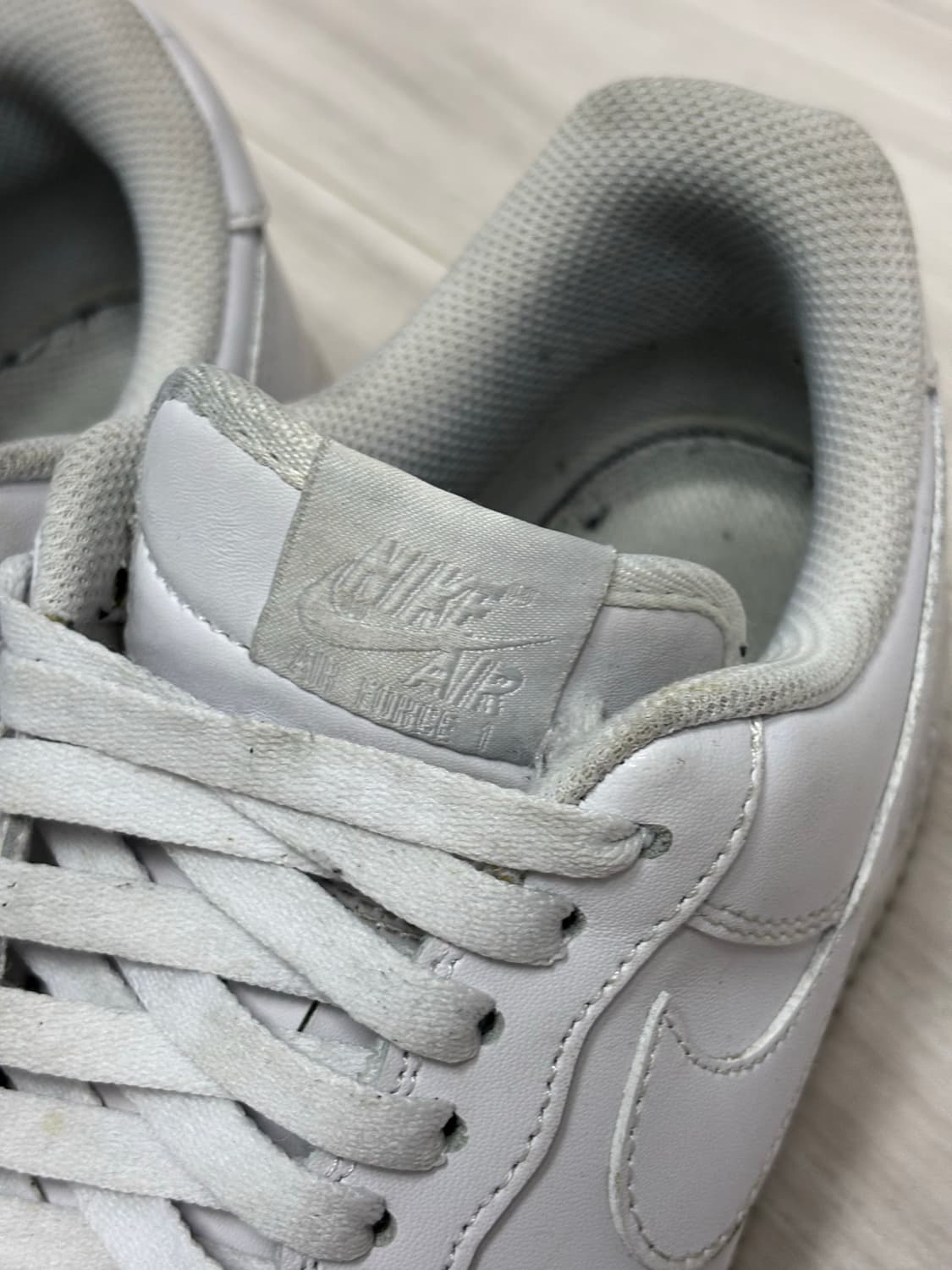 나이키 에어포스 상품이미지2