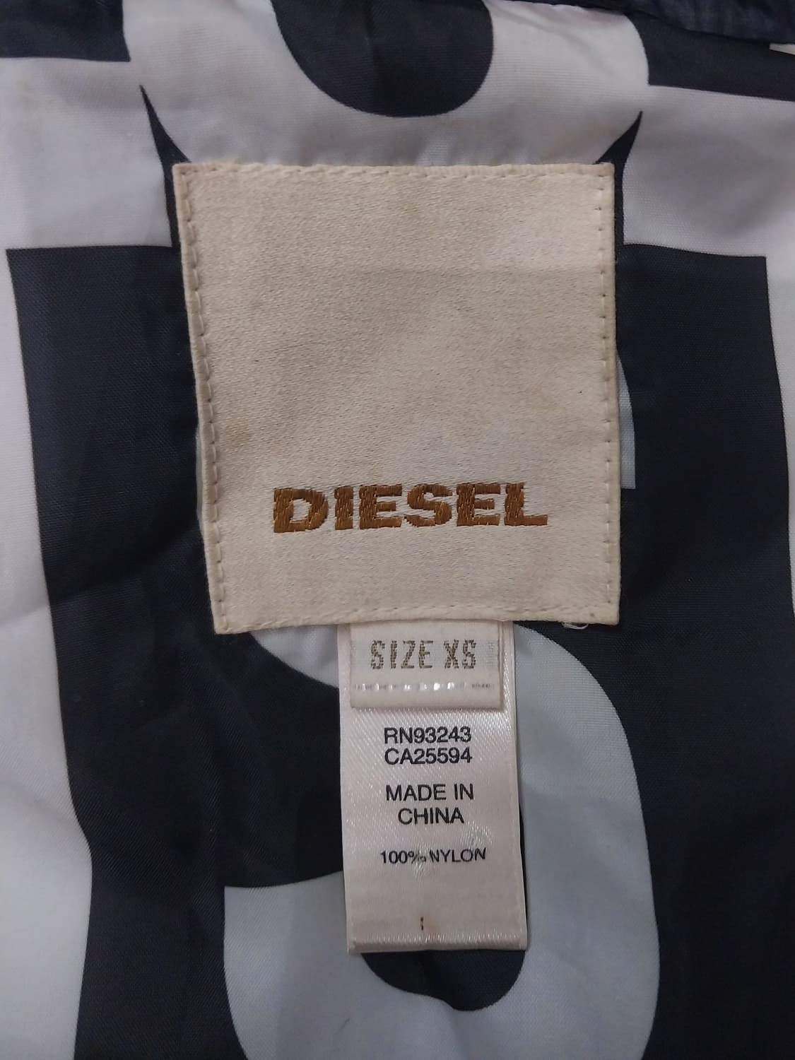 디젤 네이비 후드 패딩 점퍼 (조끼분리됨) XS 상품이미지5