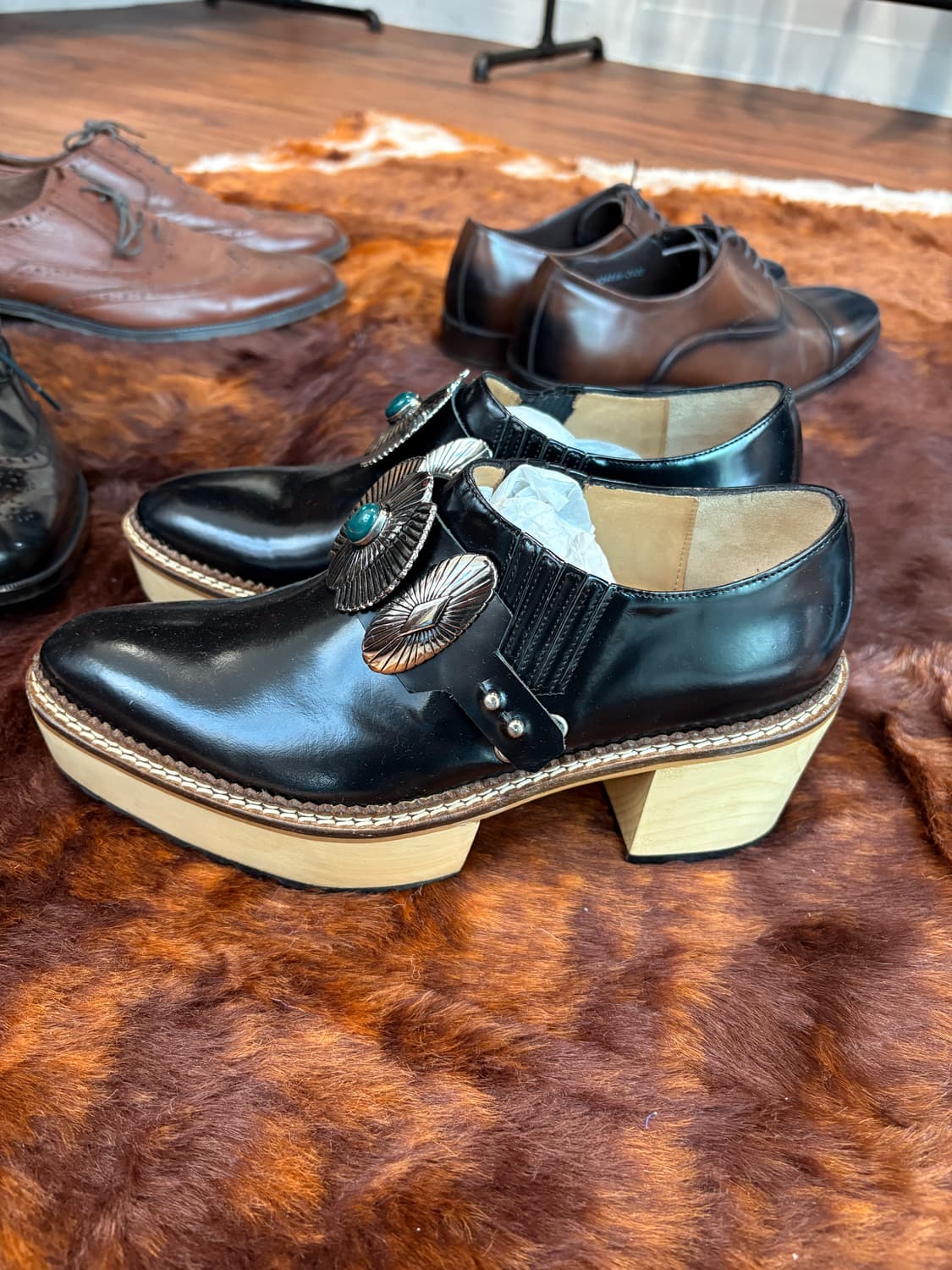 토카 풀라 우드 플렛폼 슈즈 상품이미지3