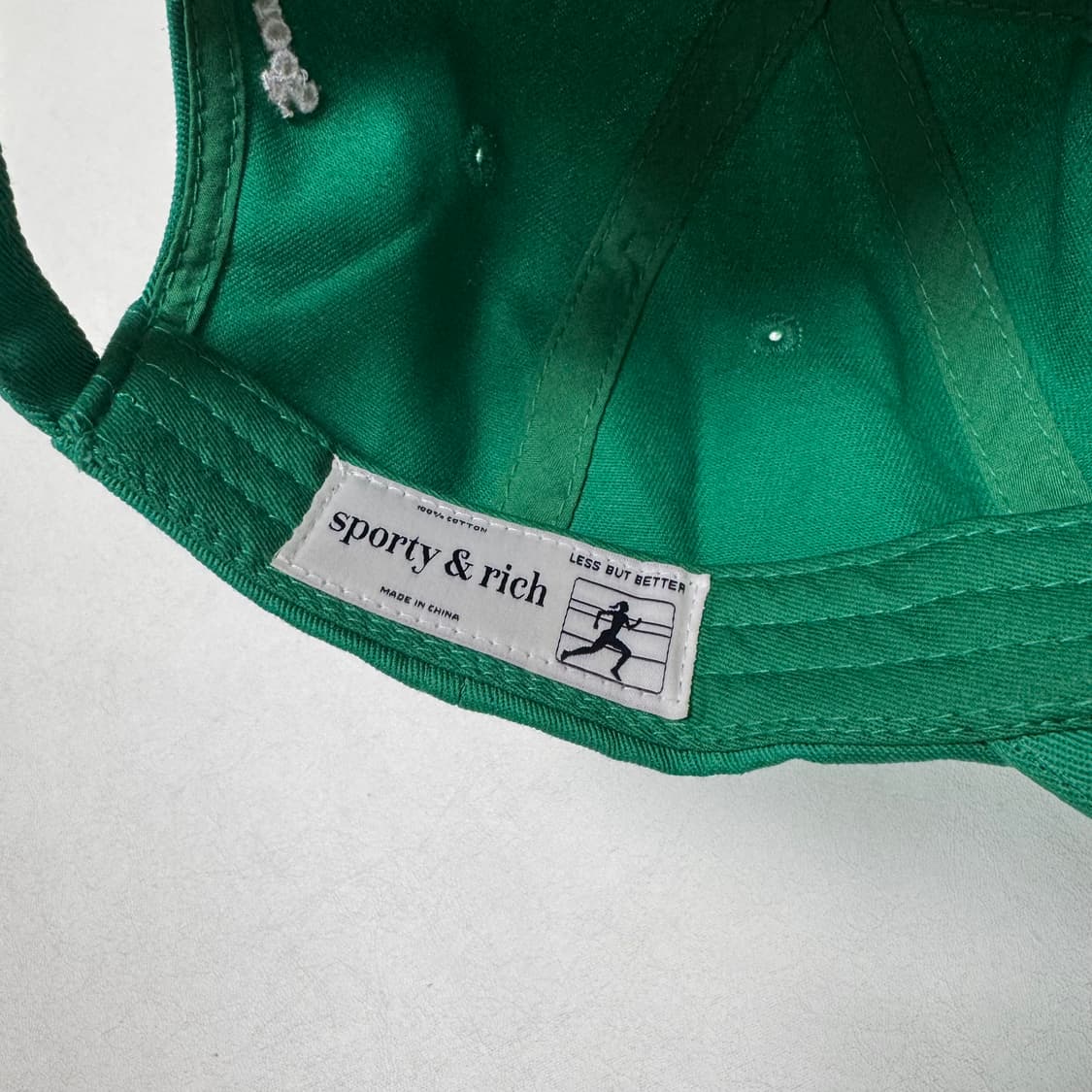 스포티 앤 리치 볼캡 판매합니다. 상품이미지3