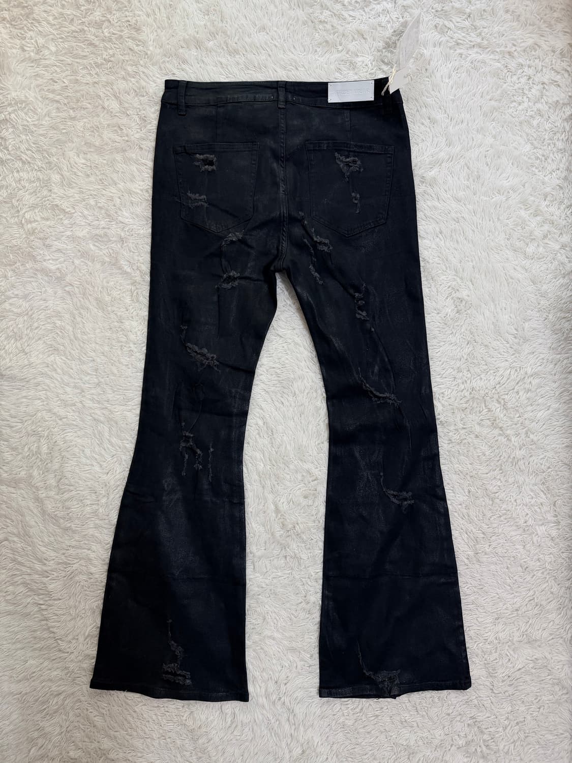 MIJKO 데미지 워싱 블랙 플레어 데님 상품이미지6