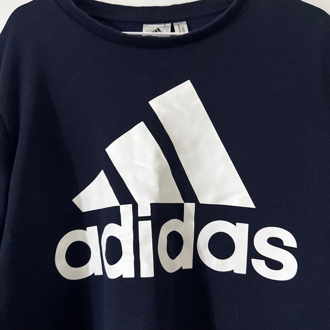 아디다스 빅 삼선로고 맨투맨 💙 상품이미지4