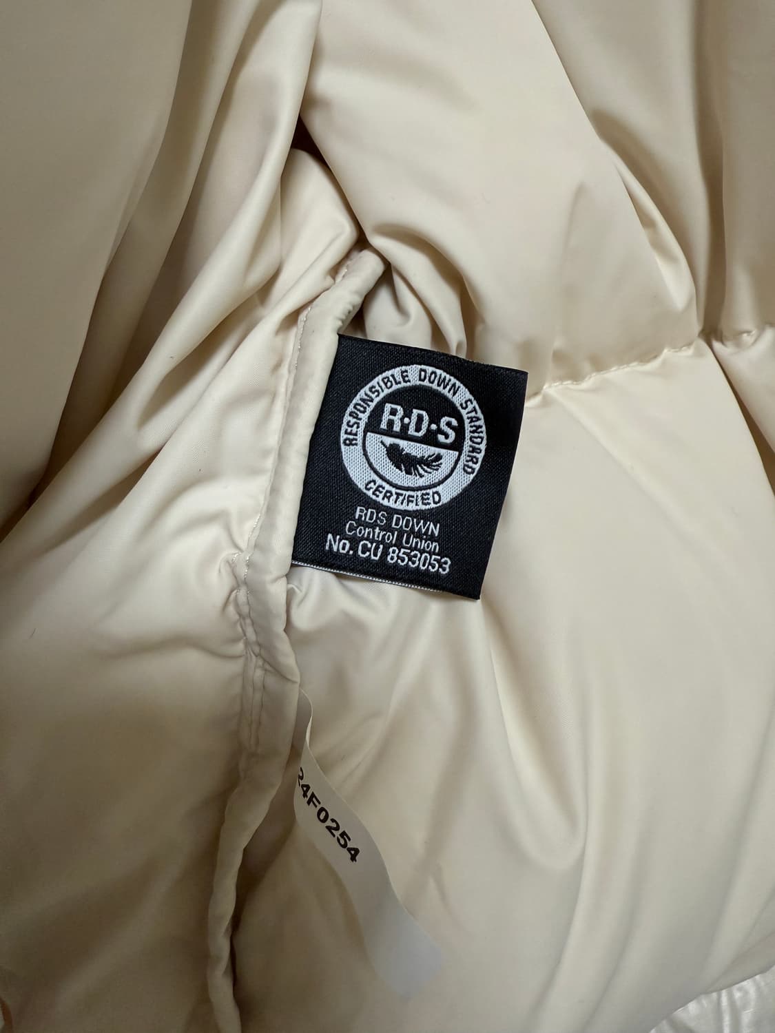 노스페이스 눕시 숏패딩 샌드베이지 90(M) NJ1DQ86C 상태매우좋음 상품이미지9