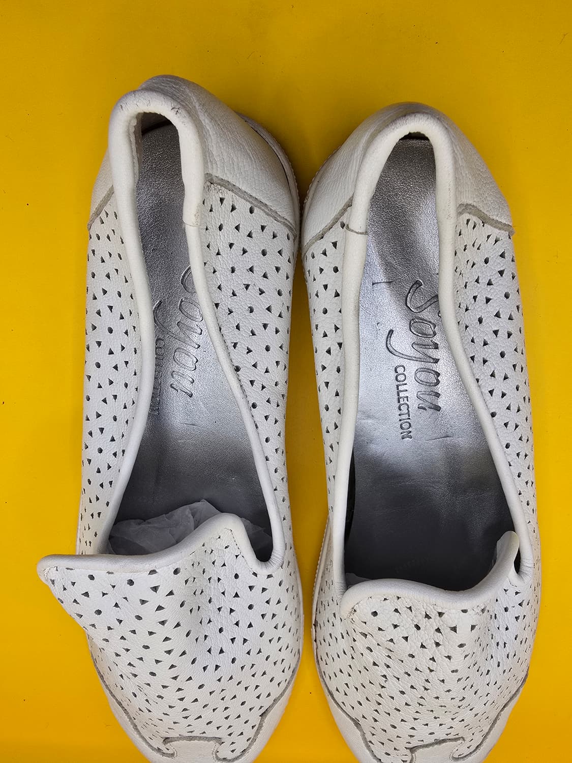 소유 펀칭 가죽 슬립온 / 스니커즈 245 상품이미지2