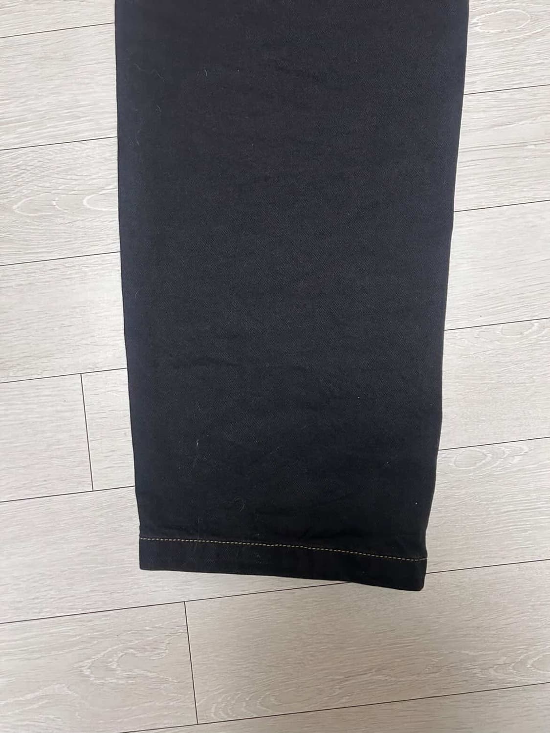 칼하트 브랜든 팬츠 블랙 린스드 xs 상품이미지4