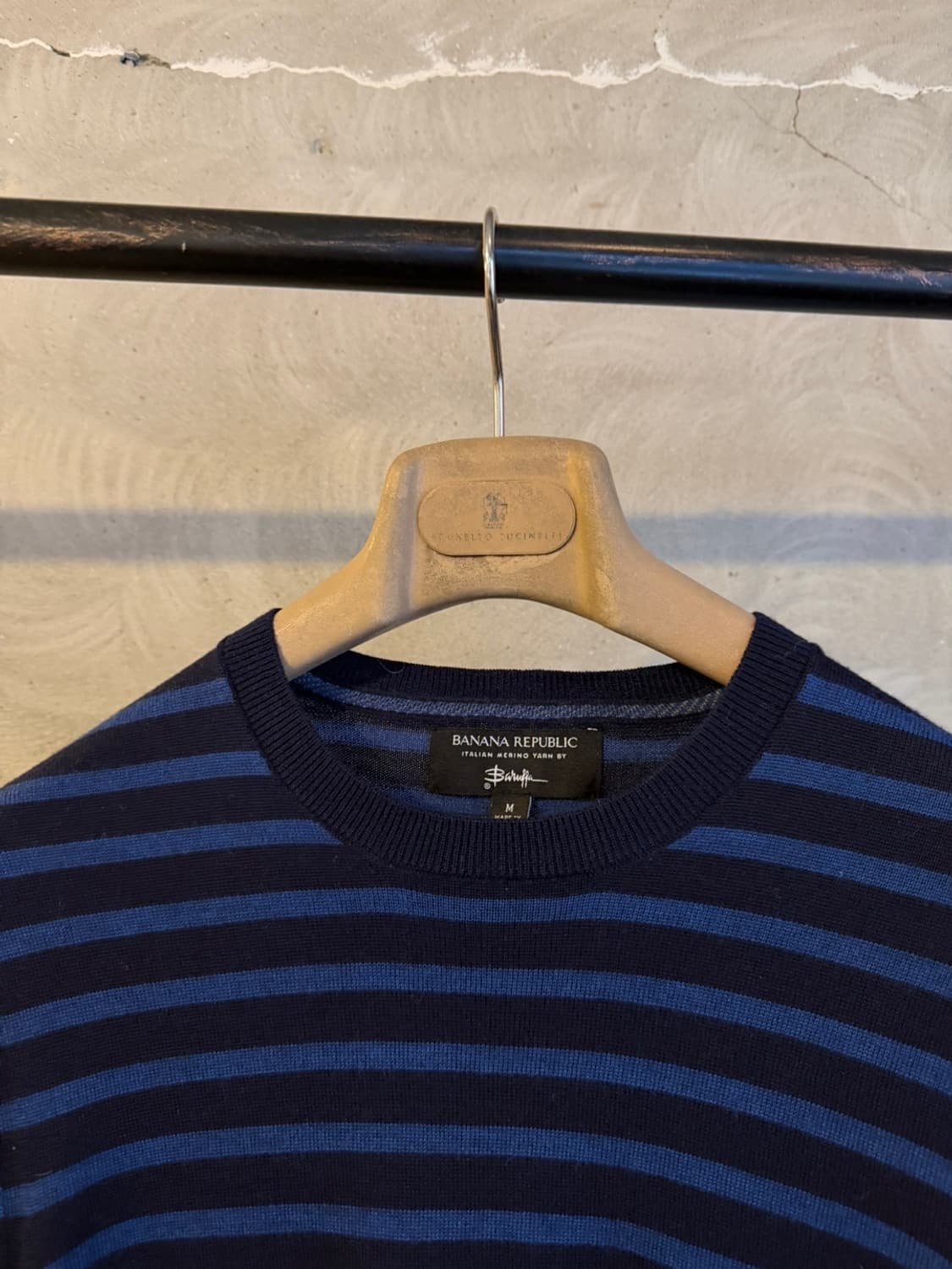 바나나 리퍼블릭 메리노울 크루넥 니트 100 상품이미지3