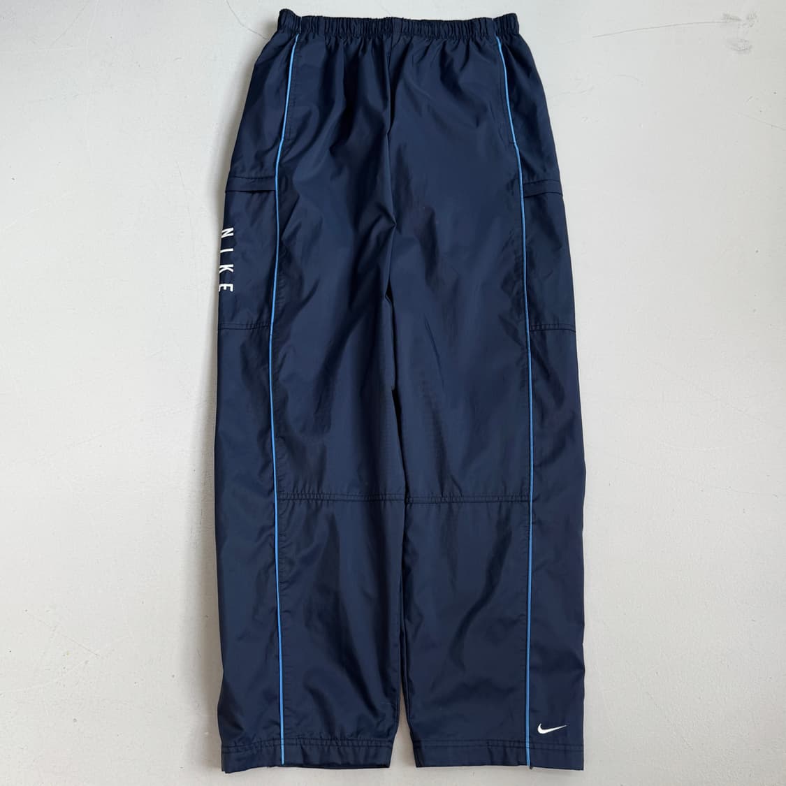 나이키 90s 스우시 올드스쿨 와이드 바람막이 트랙팬츠 상품이미지2