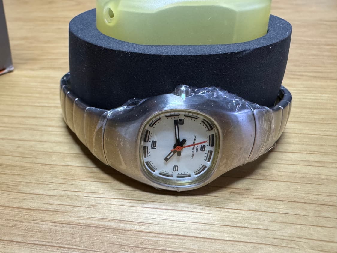 나이키 트라이엑스 아머드 시계 데드스탁 상품이미지1