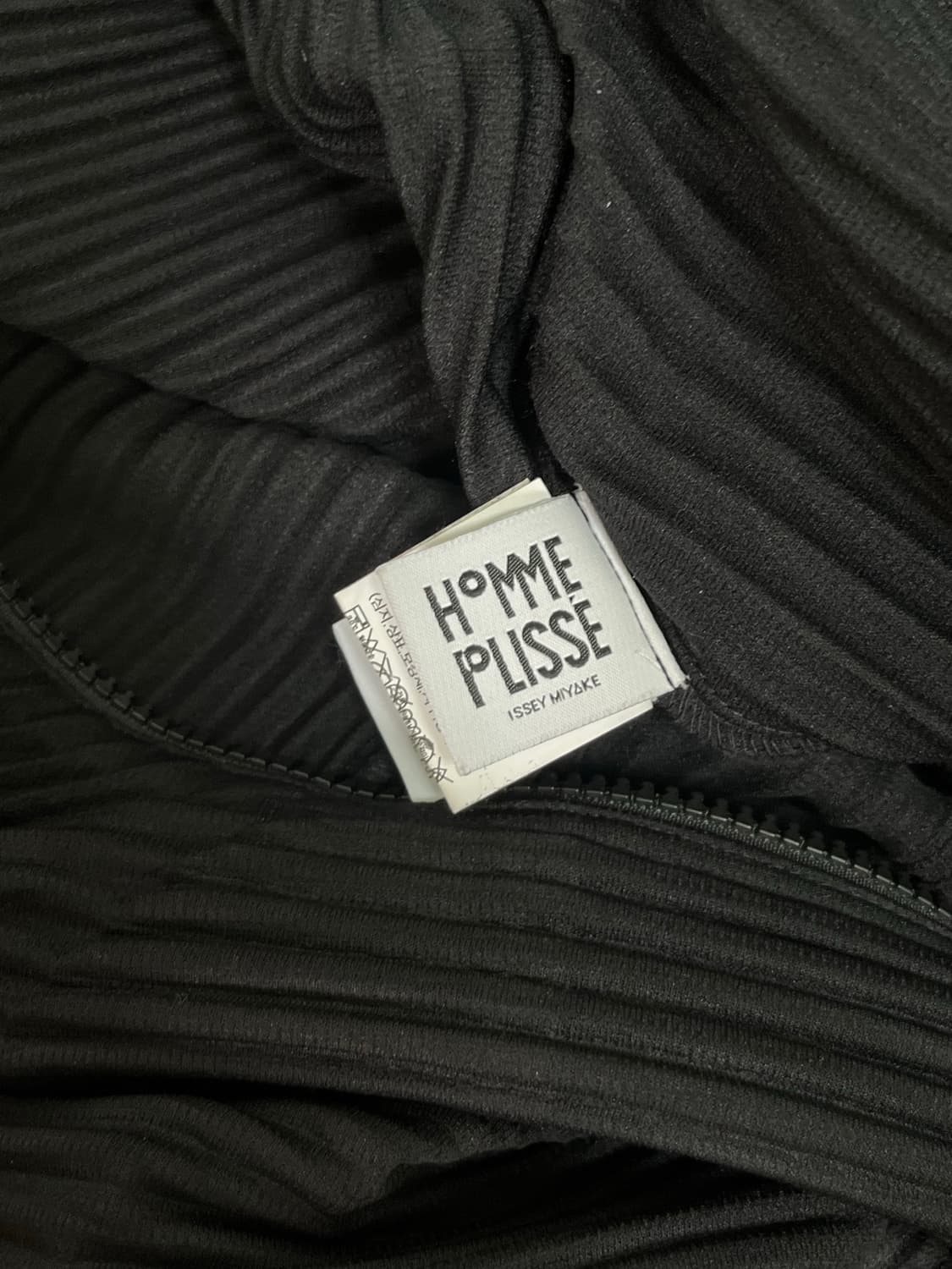 옴므플리세 넥집업 4size 상품이미지5