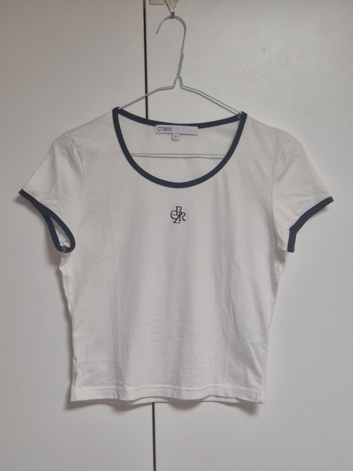 시티브리즈 라인 배색 슬림 반팔 티셔츠 링거 티 상품이미지4