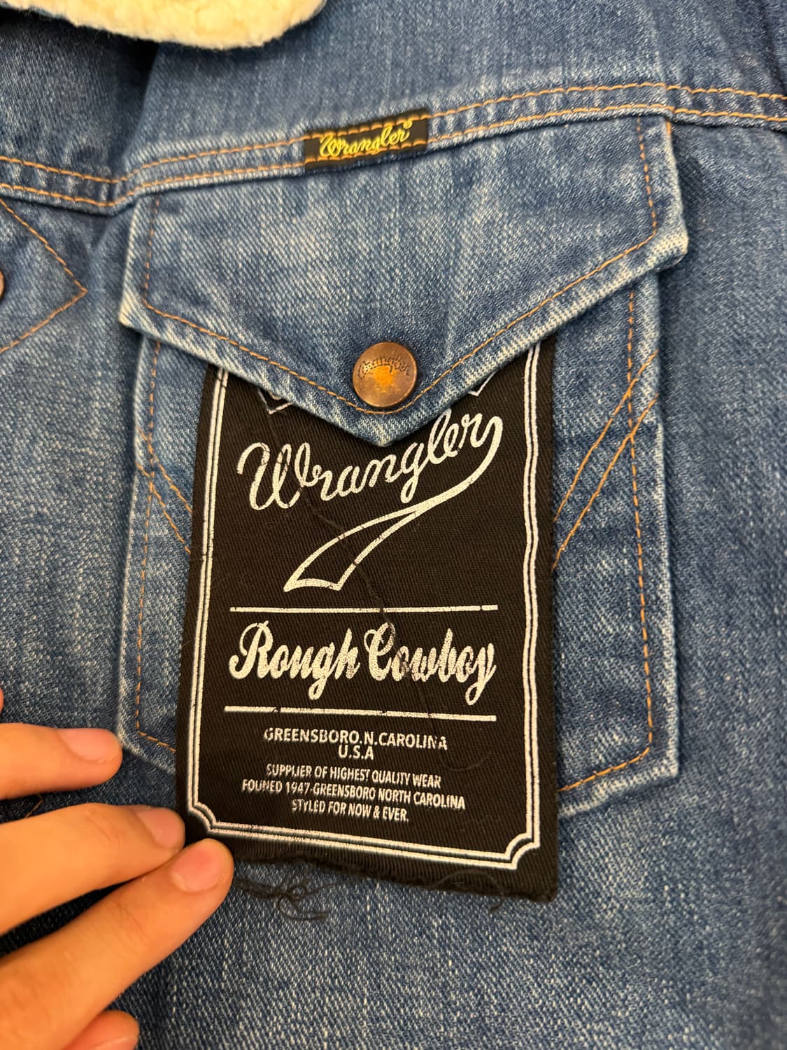 (일본100벌한정) 랭글러 롤링스톤즈 핸드 페인팅 쉐르파 초어 데님자켓 상품이미지7