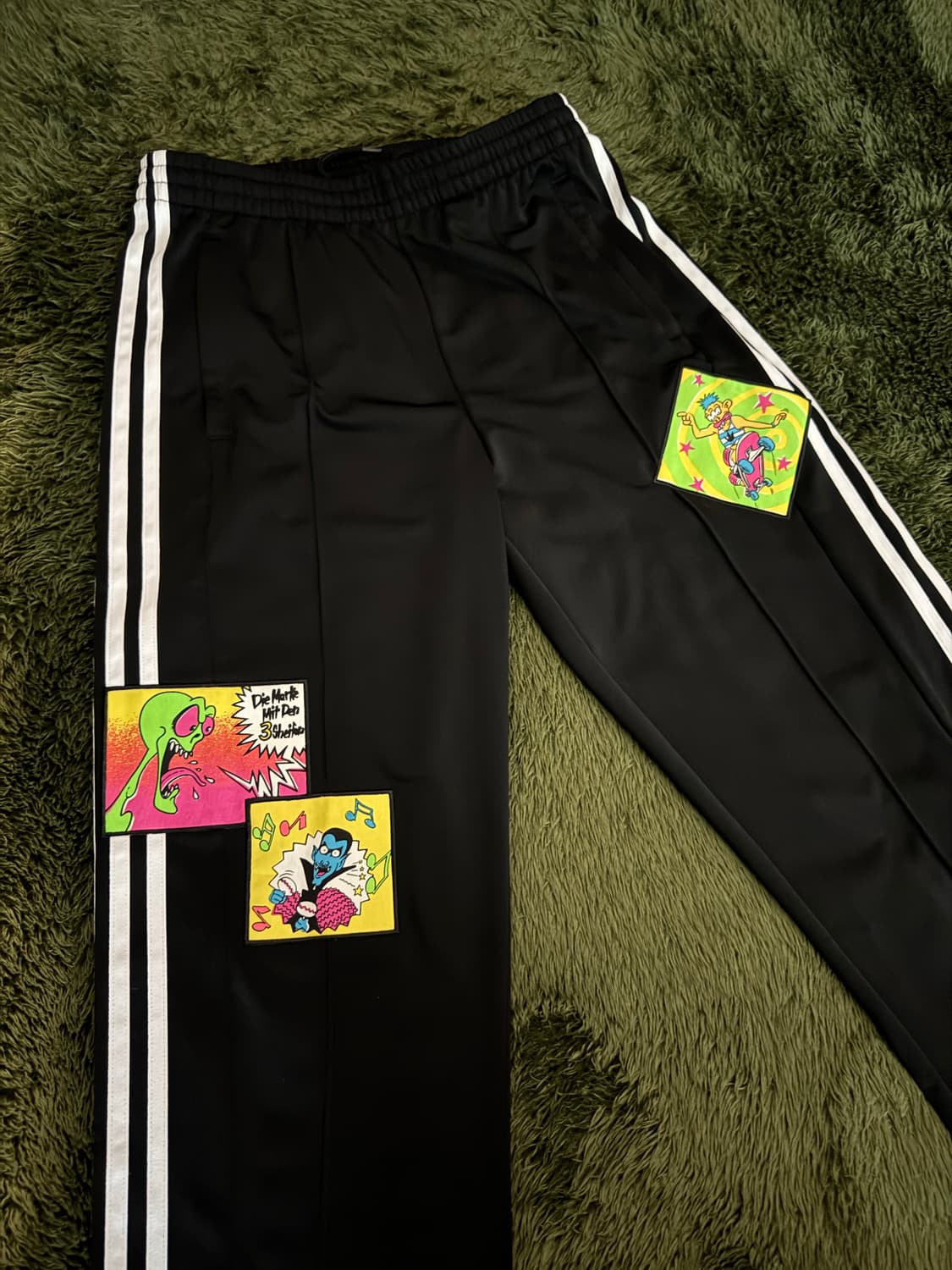 [S] 아디다스 X 제레미 스캇 패치드 아디브레이크 트랙 팬츠 상품이미지5