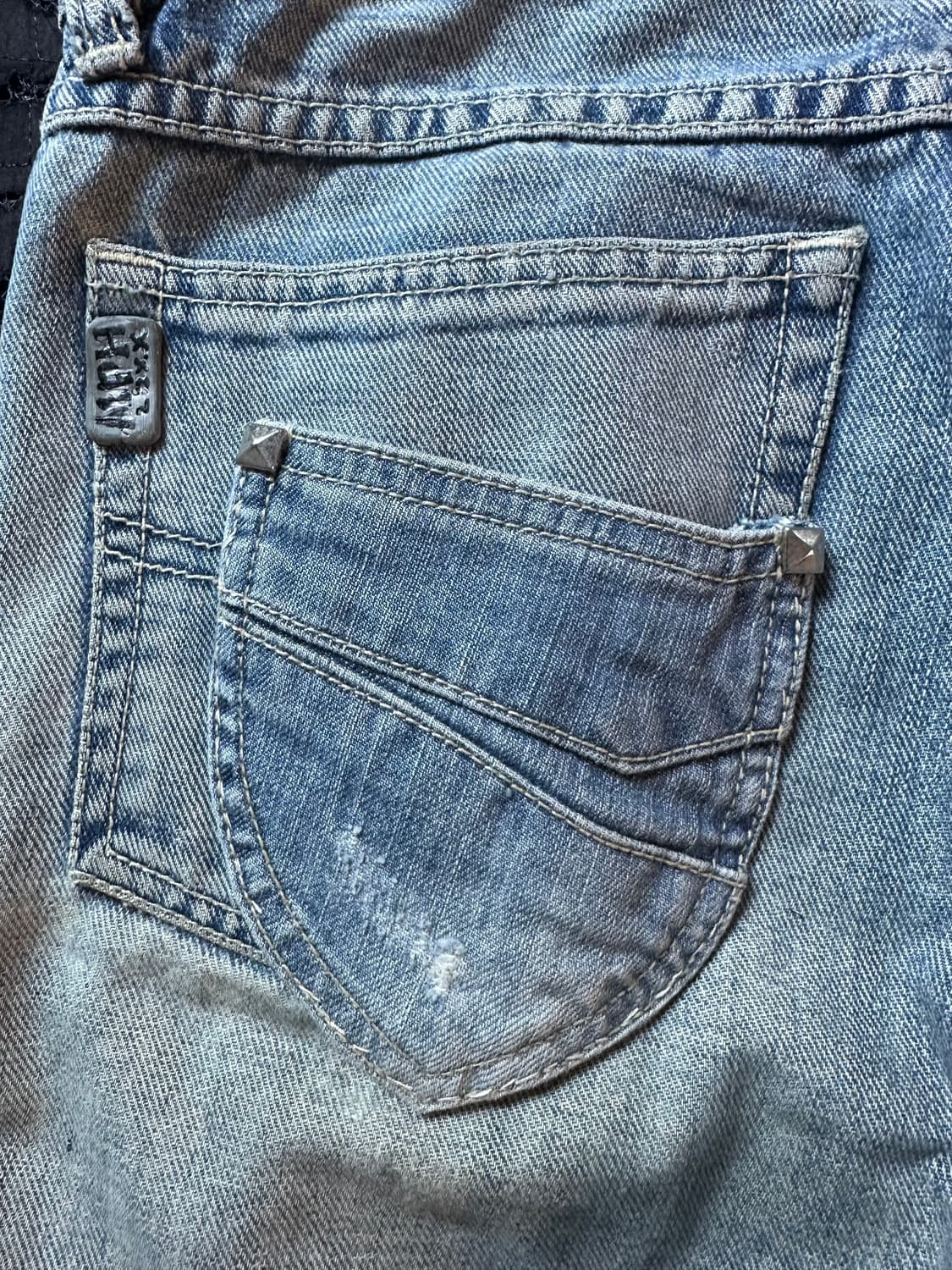 (MPH)stud cross/side tuck flared jeans 상품이미지7