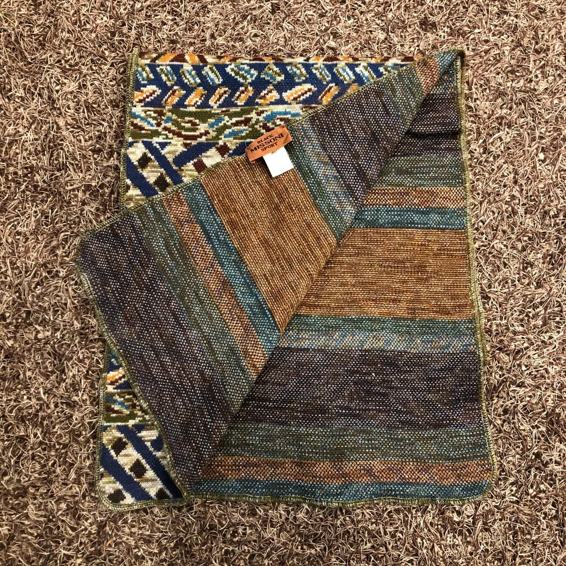 미쏘니 멀티컬러 울 패턴 머플러 상품이미지2