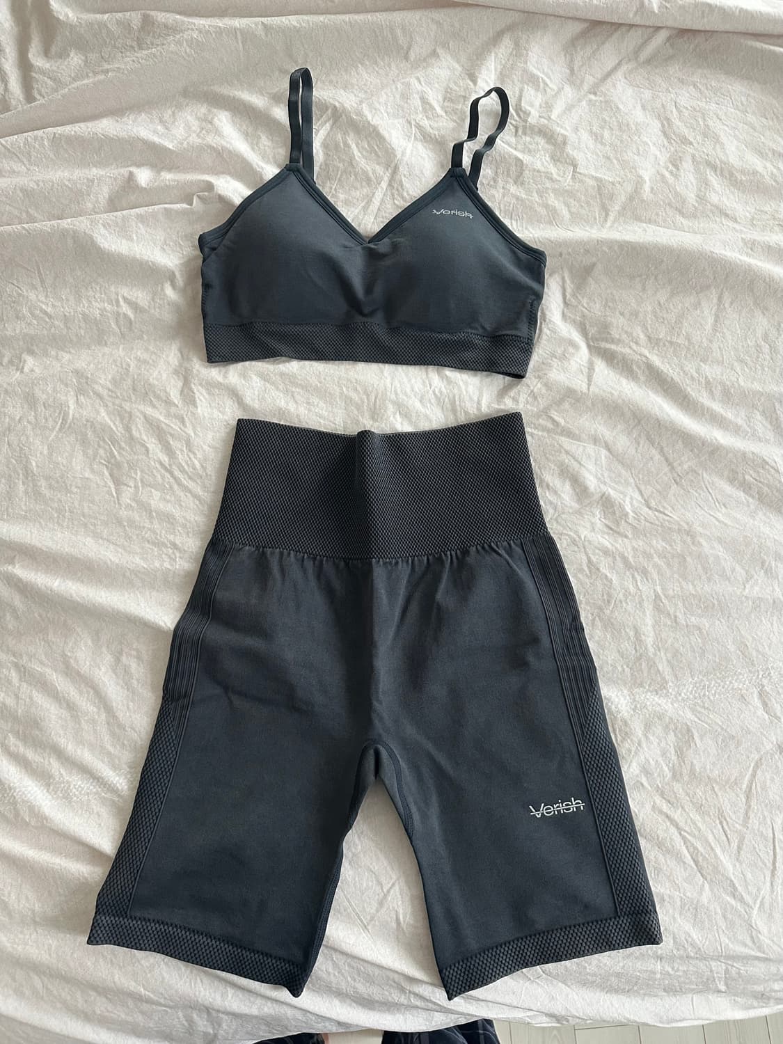 베리시 브라탑/ 레깅스 사이즈s 새상품 상품이미지1