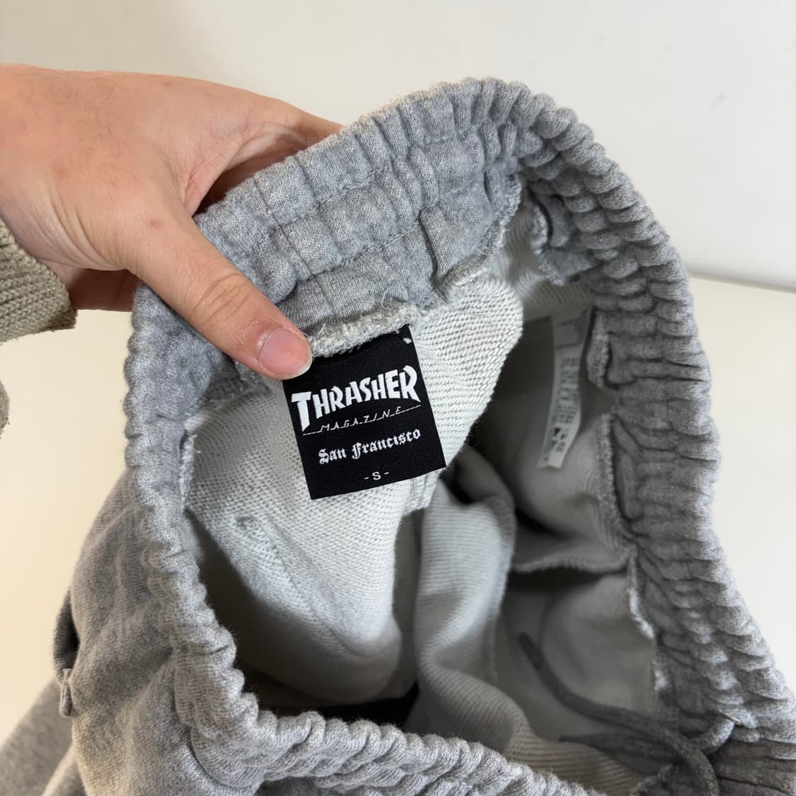 S-M 트레셔 그레이 루즈핏 스웻코튼 카고 조거팬츠 상품이미지4