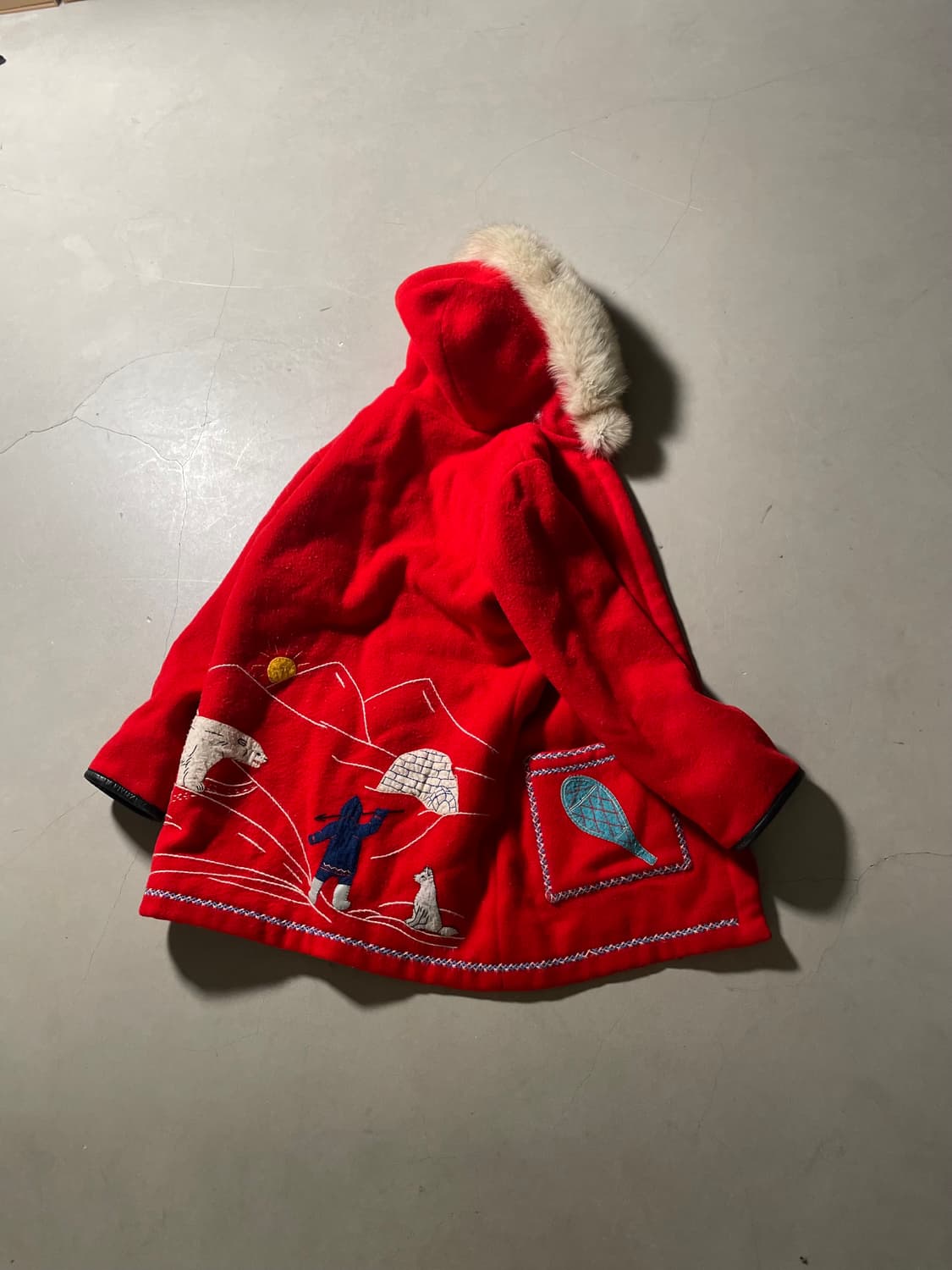 80‘s JAMES BAY  Inuit Embroidered coat 상품이미지1