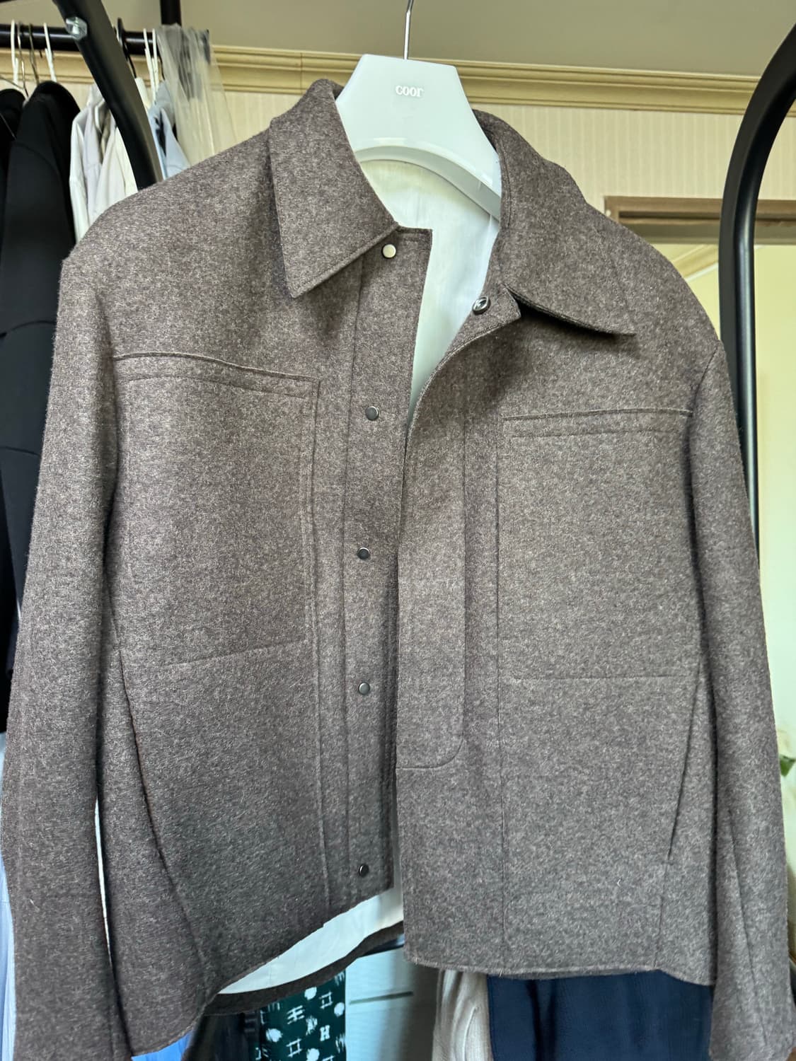 쿠어 컷오프 울 쇼트 블루종 멜란지브라운 S사이즈 상품이미지1