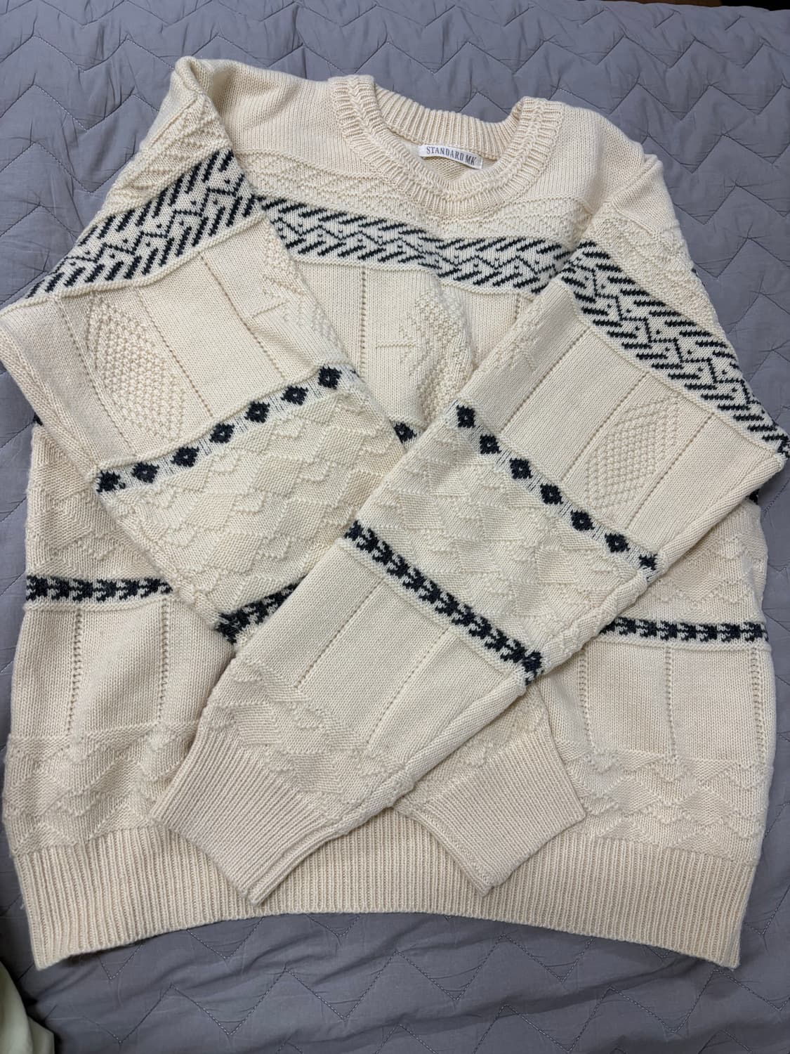 빈티지 노르딕 니트 아이보리 상품이미지1