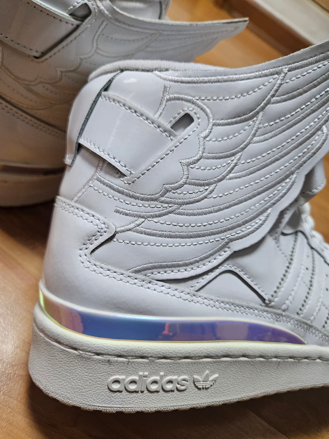 아디다스x제레미스캇 포럼 하이 윙스 4.0 '화이트 오팔' 상품이미지4