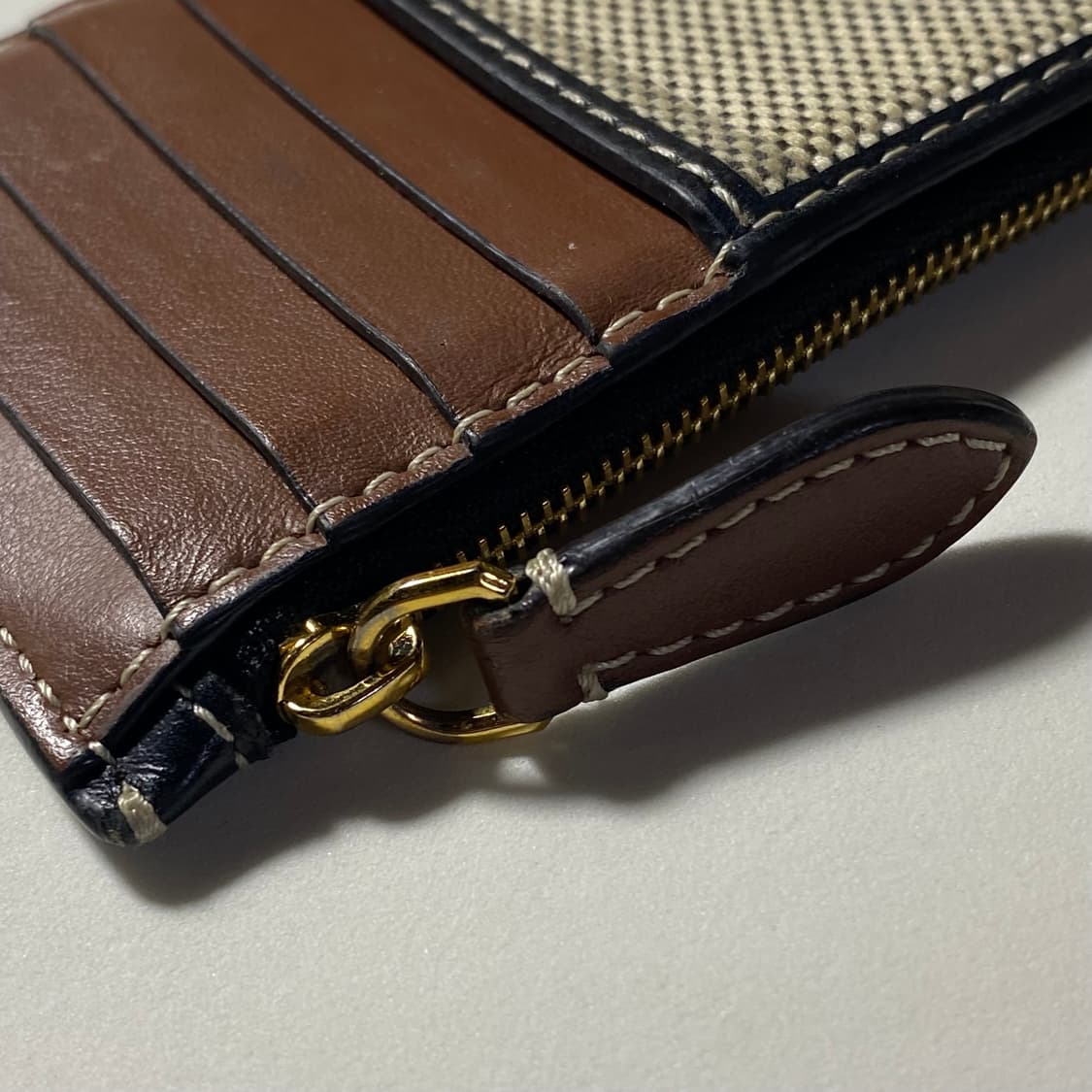 [정품] BURBERRY 버버리 호스페리 프린트 지퍼 카드지갑 상품이미지5