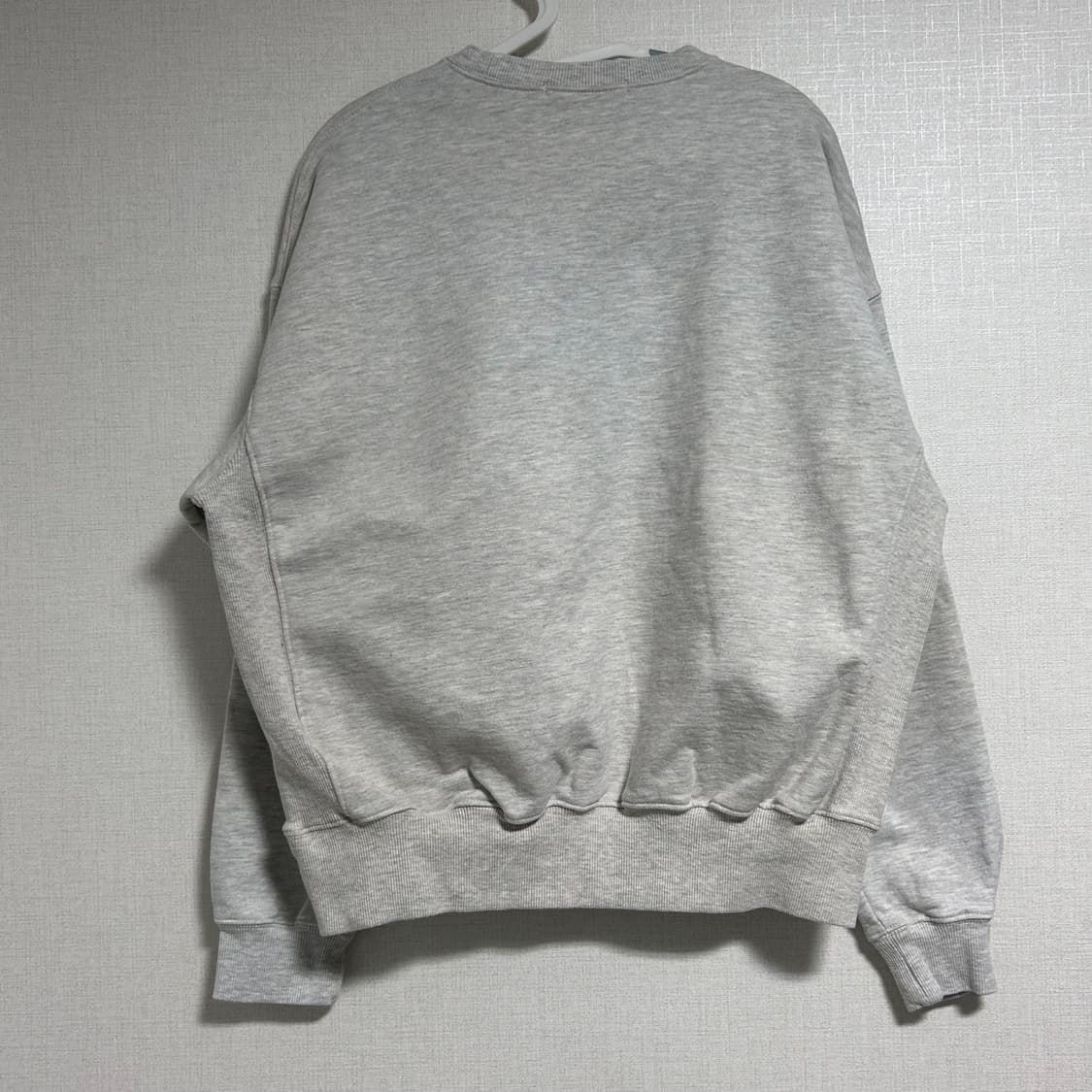 마르디 메크르디 맨투맨 스웻셔츠 오트밀 그린  상품이미지9