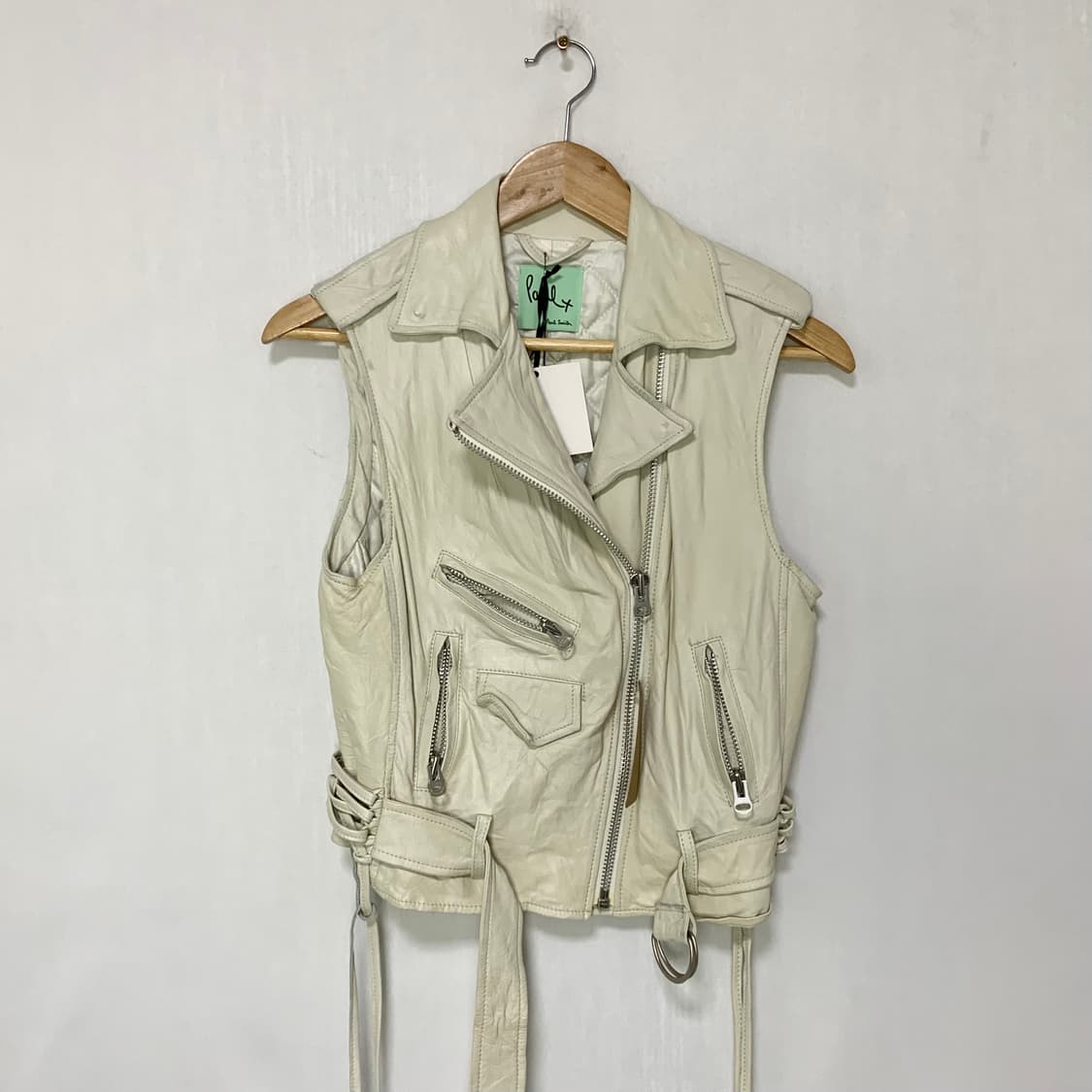 폴스미스 아이보리 비대칭 사선 지퍼 양가죽 라이더 베스트 레더 조끼 상품이미지1