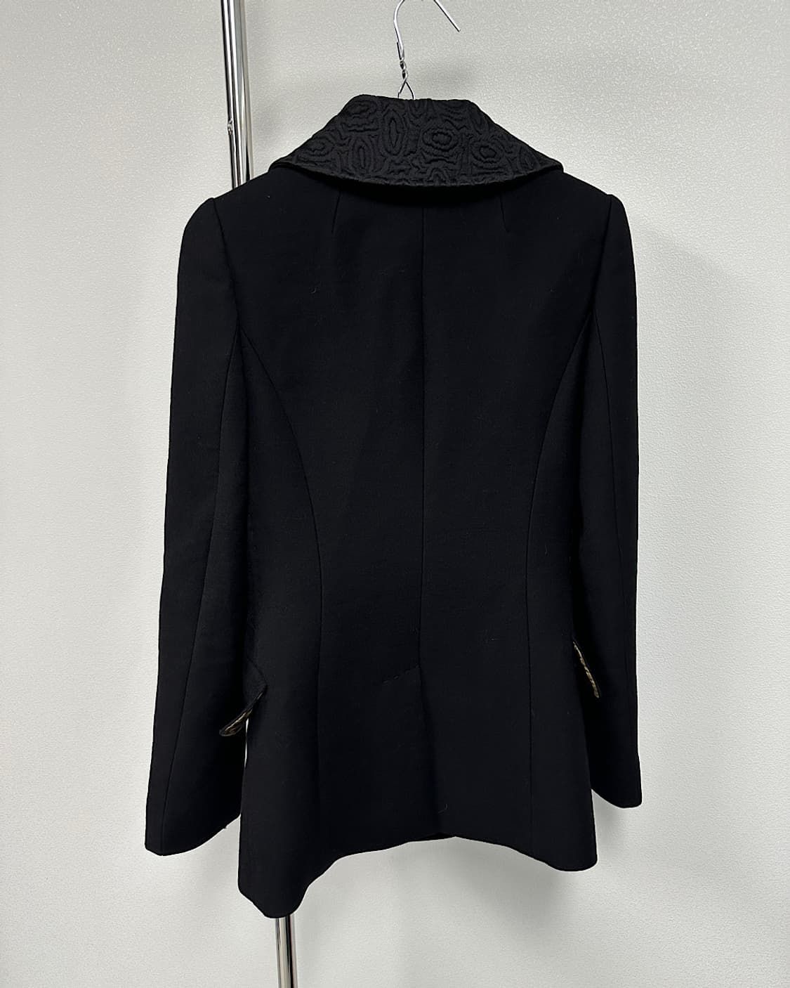 돌체앤가바나 버튼 디테일 코트 상품이미지4